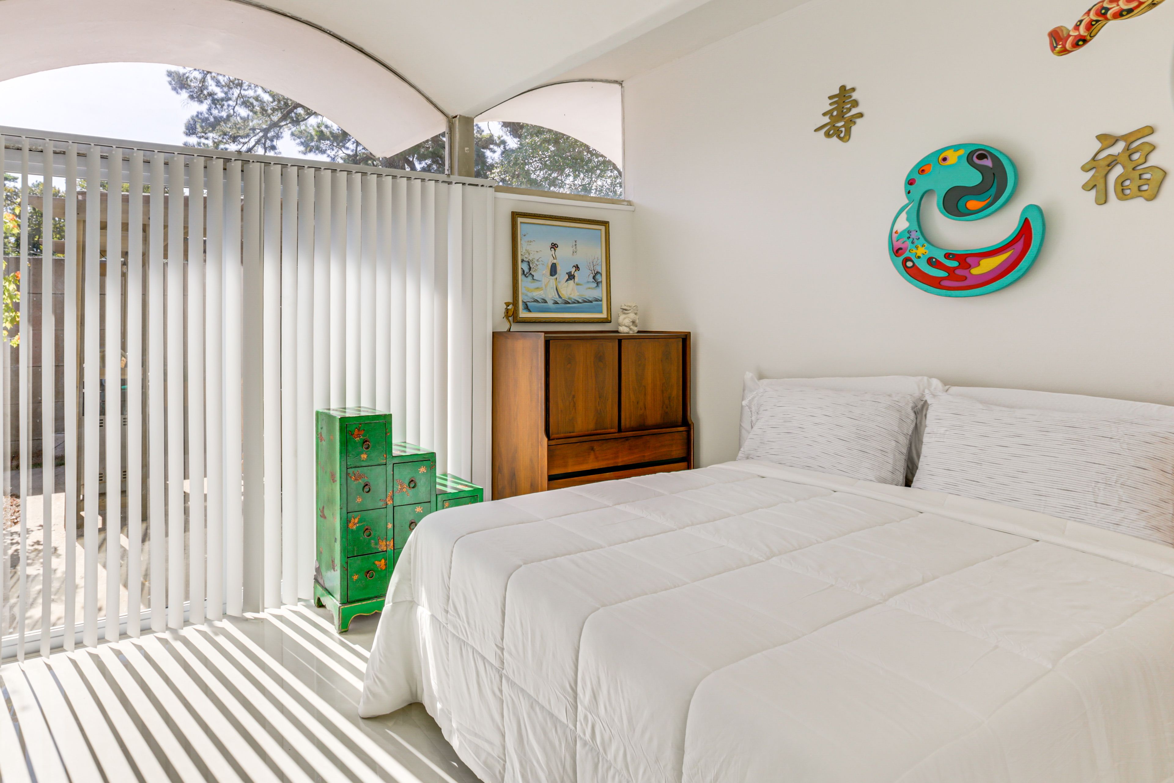 Bedroom 2 | King Bed