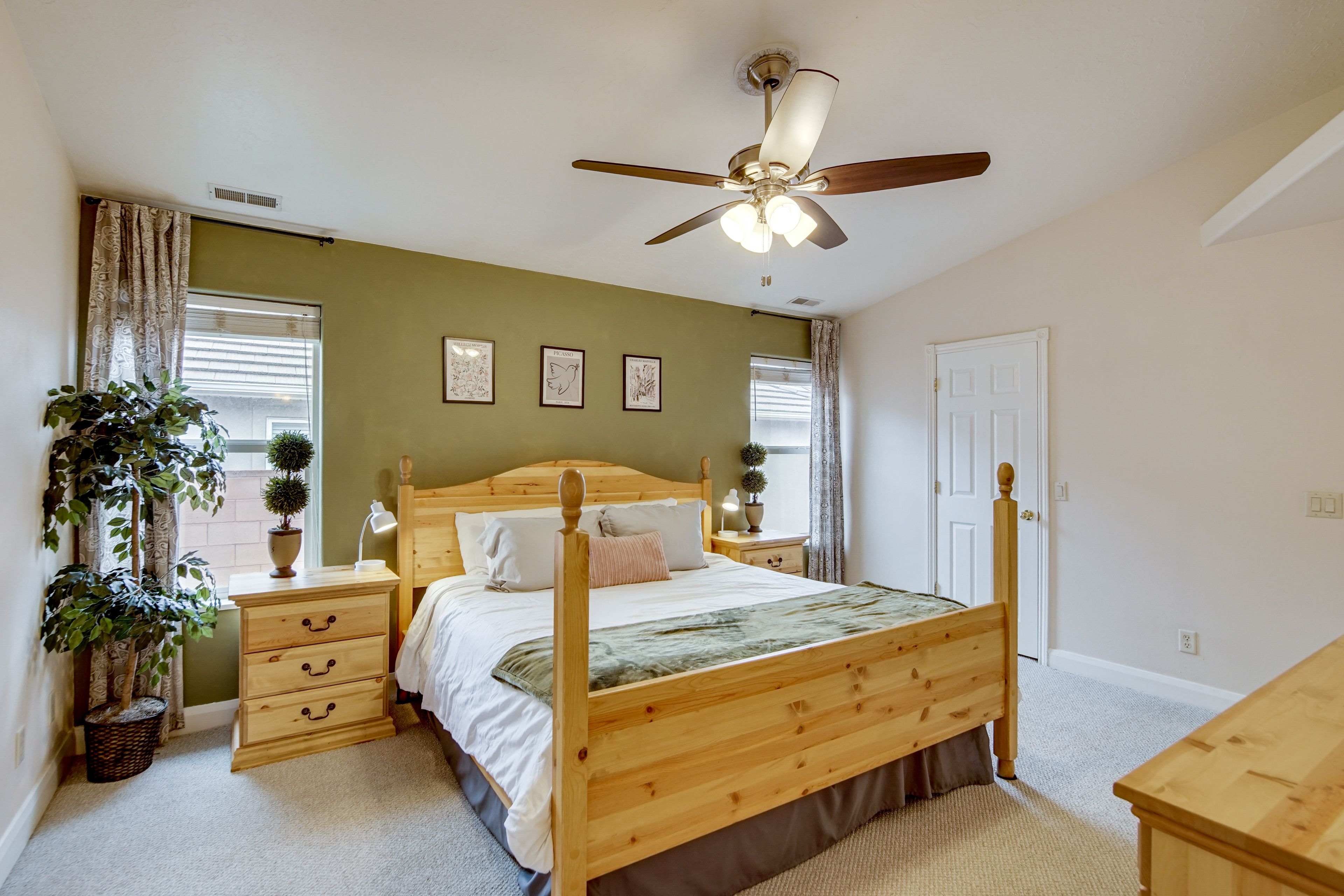 Bedroom 1 | King Bed | 2 Twin Futons | Linens Provided