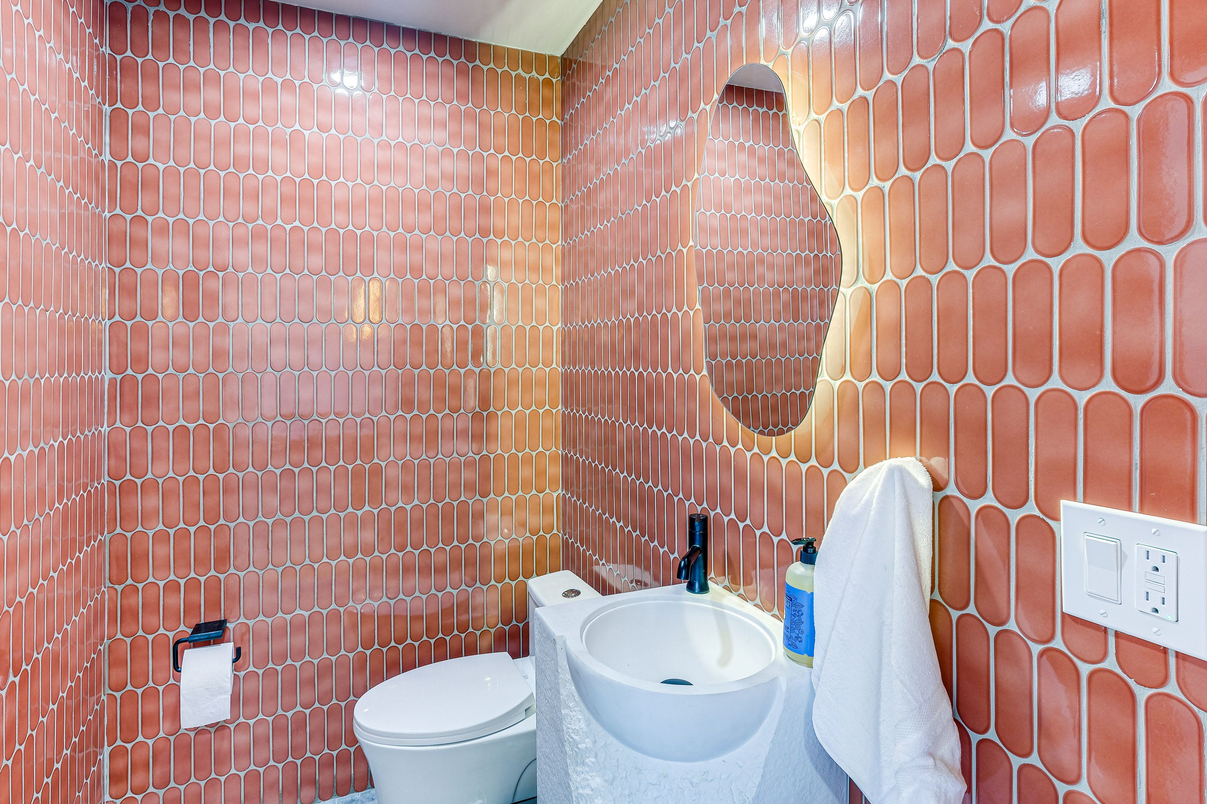 Half Bathroom | 1st Floor
