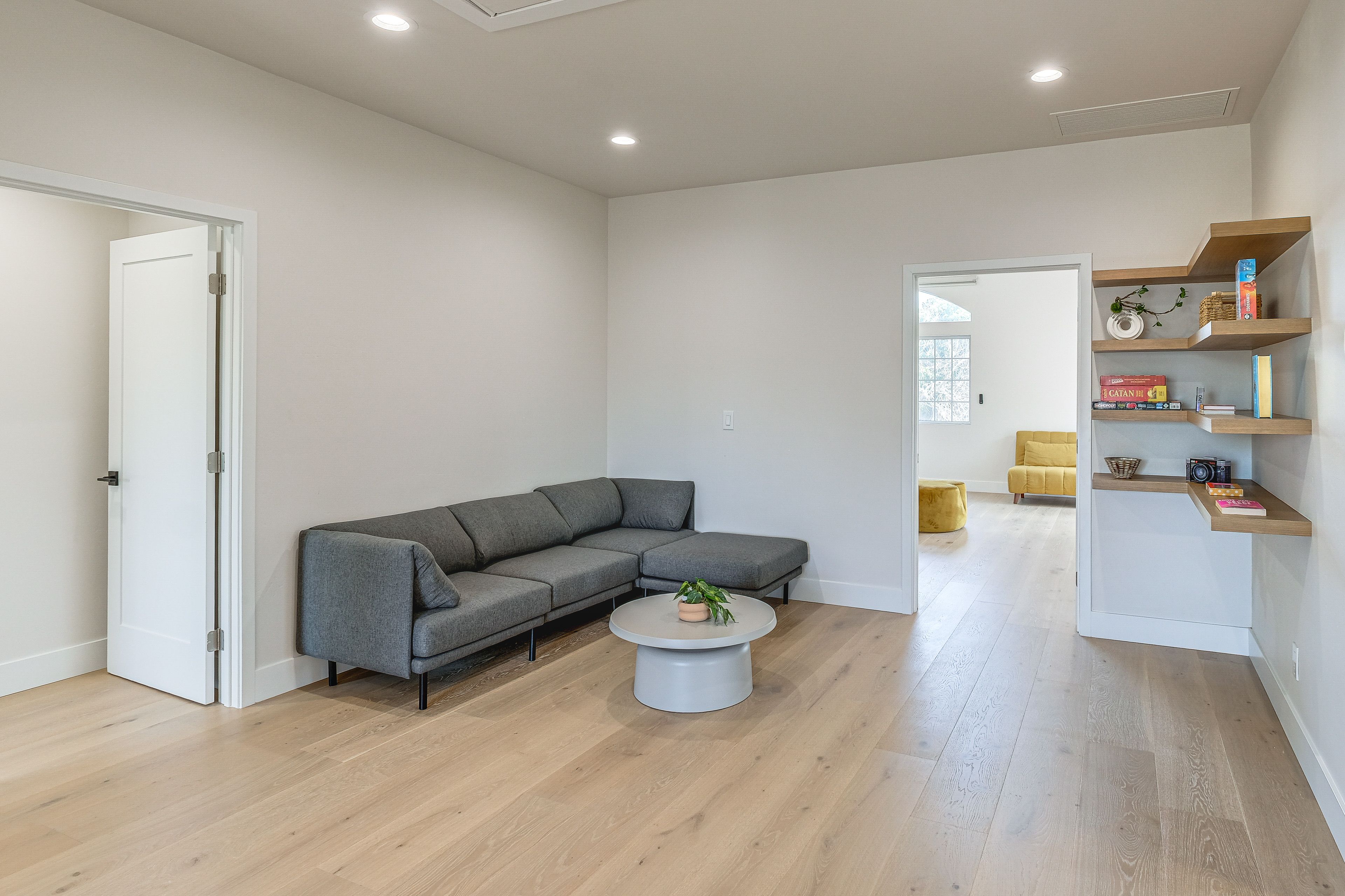 2nd-Floor Living Area
