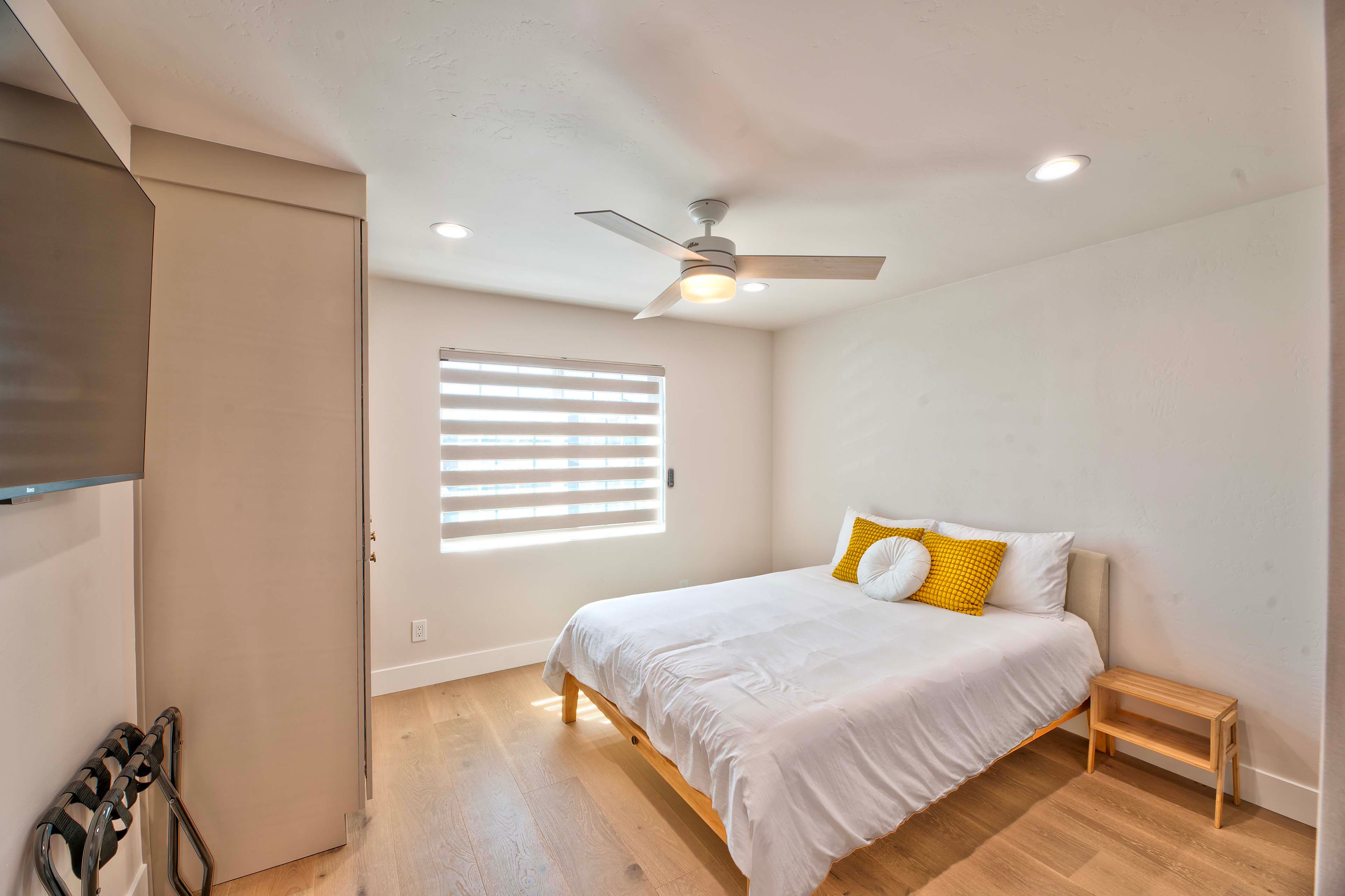 Bedroom 3 | 2nd Floor | Queen Bed | Smart TV