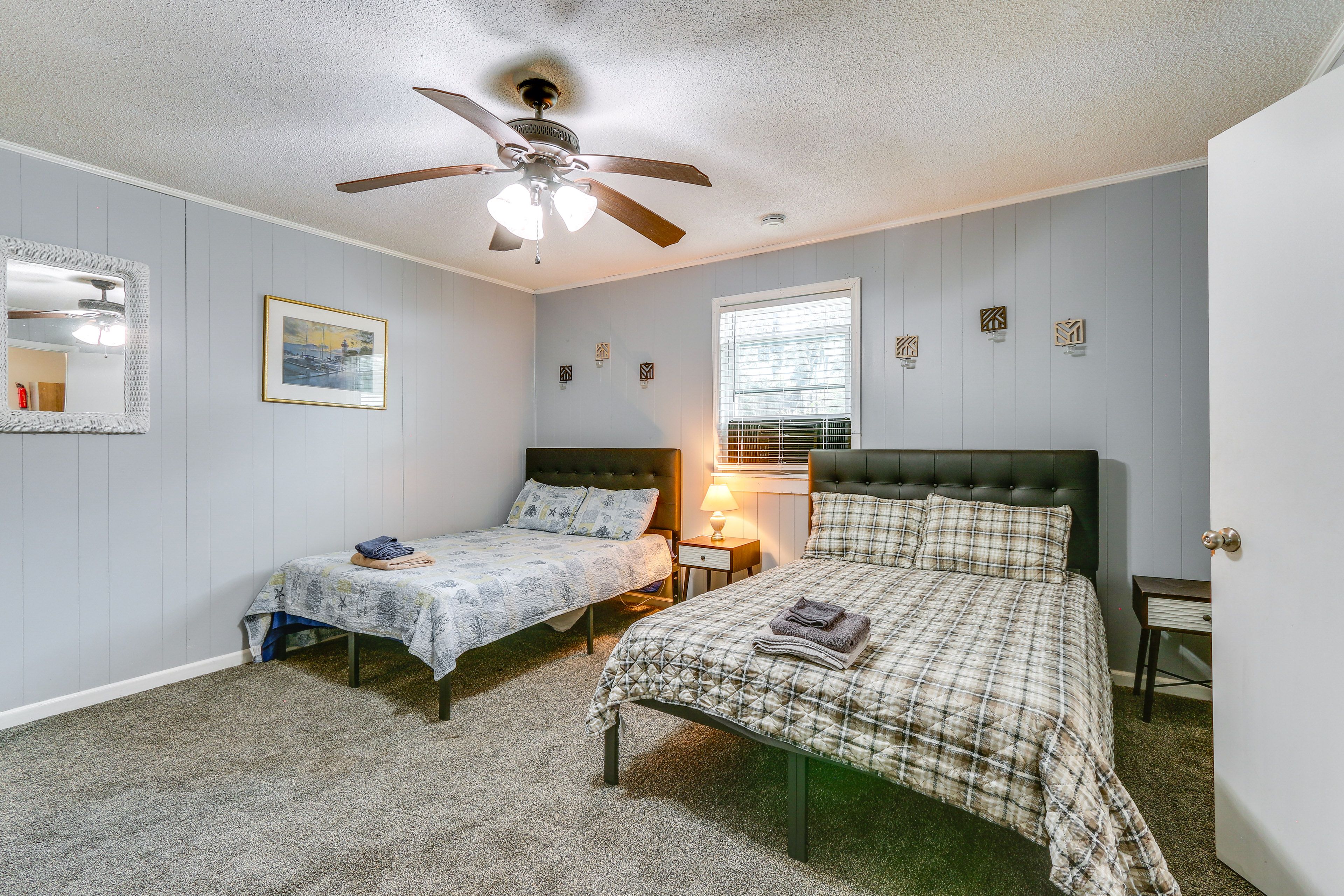 Bedroom 2 | 2 Full Beds