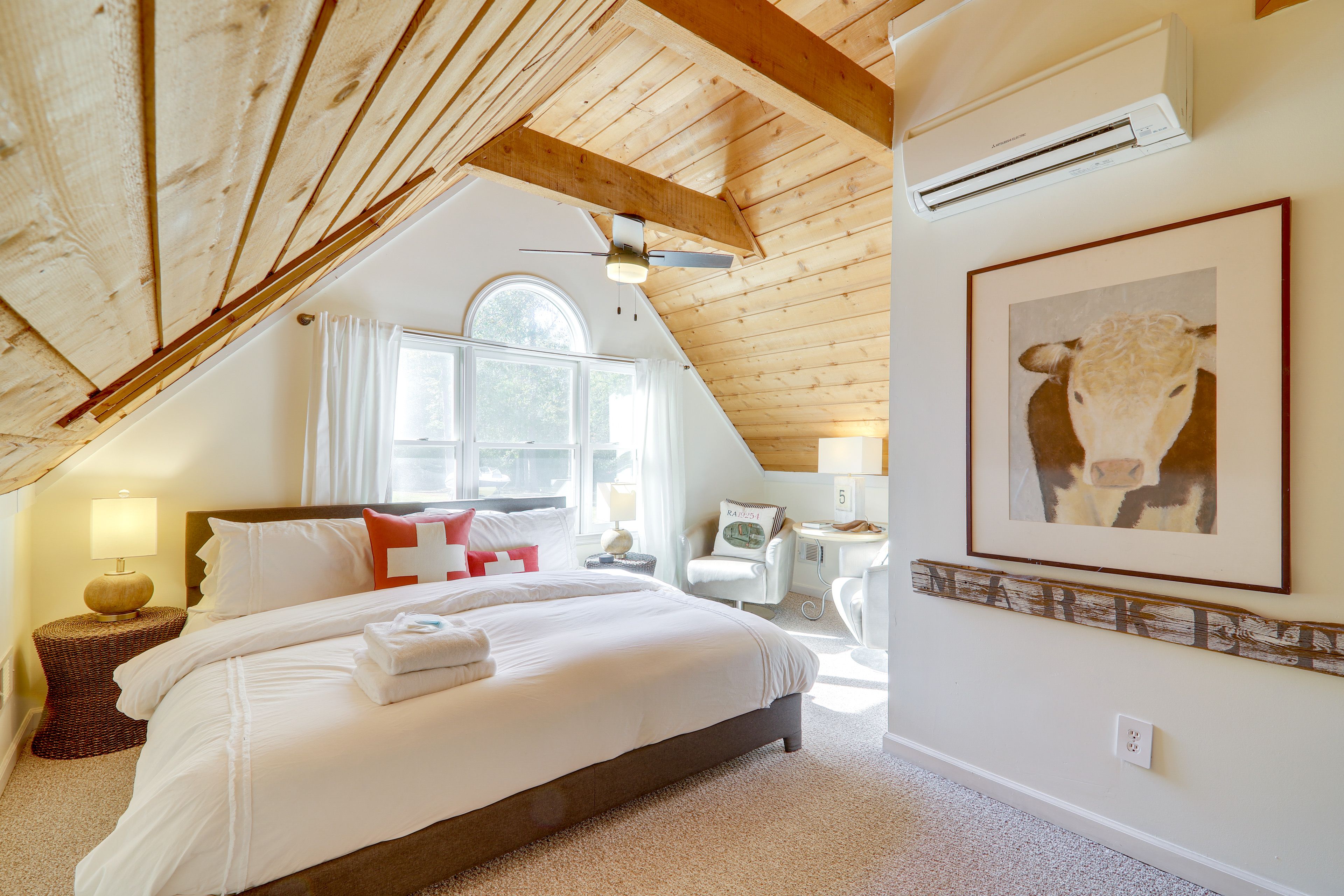 Bedroom 3 (Loft) | King Bed | En-Suite Bathroom | Upper Level