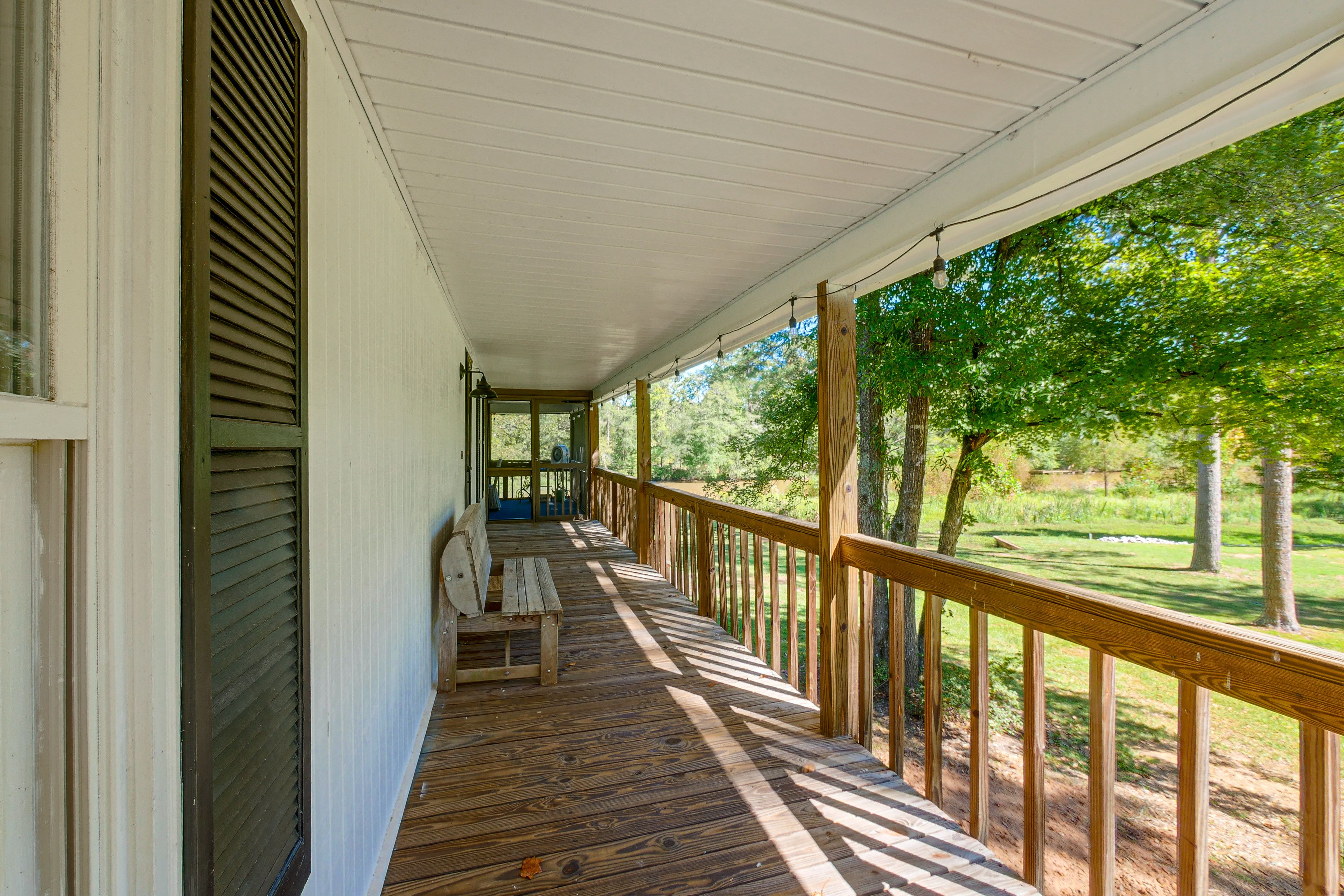 Upper & Lower Decks | Covered Patio