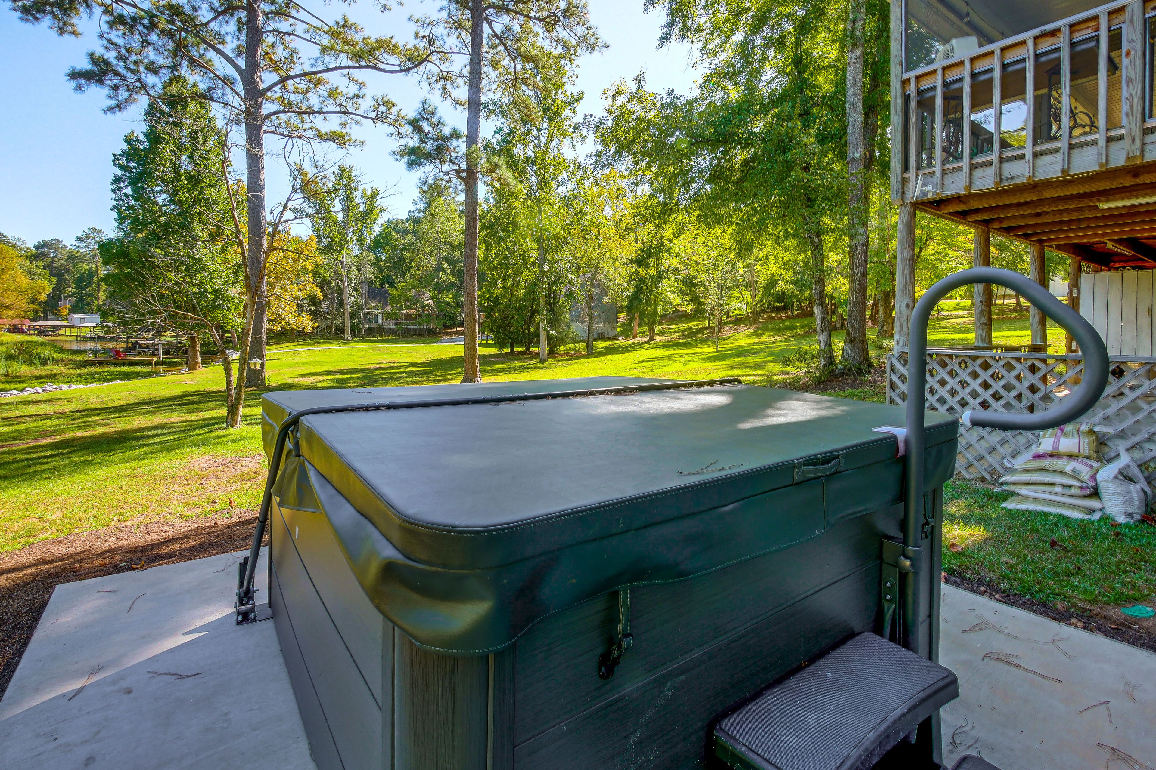 Private Hot Tub