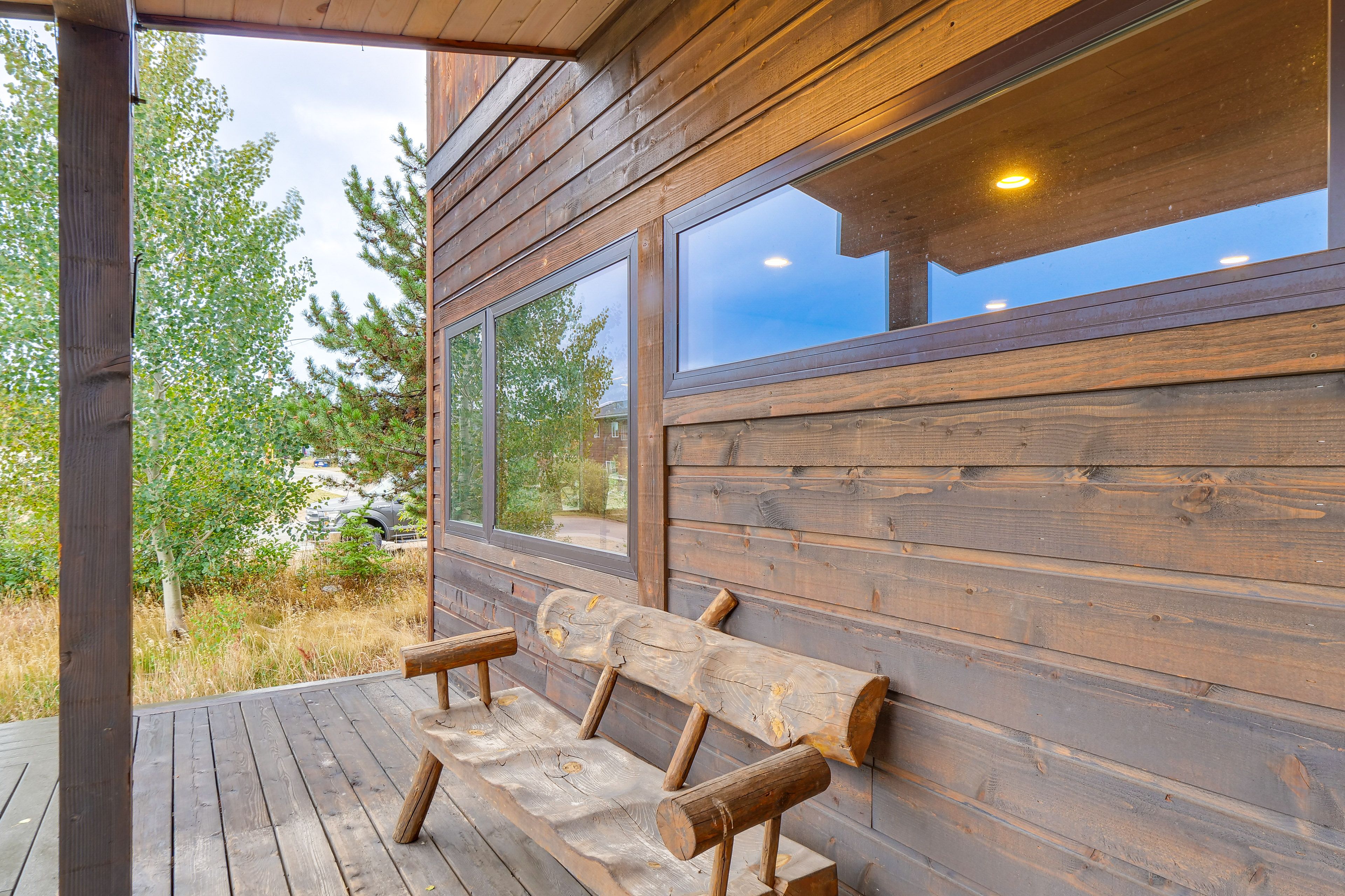 House Exterior | Covered Porch
