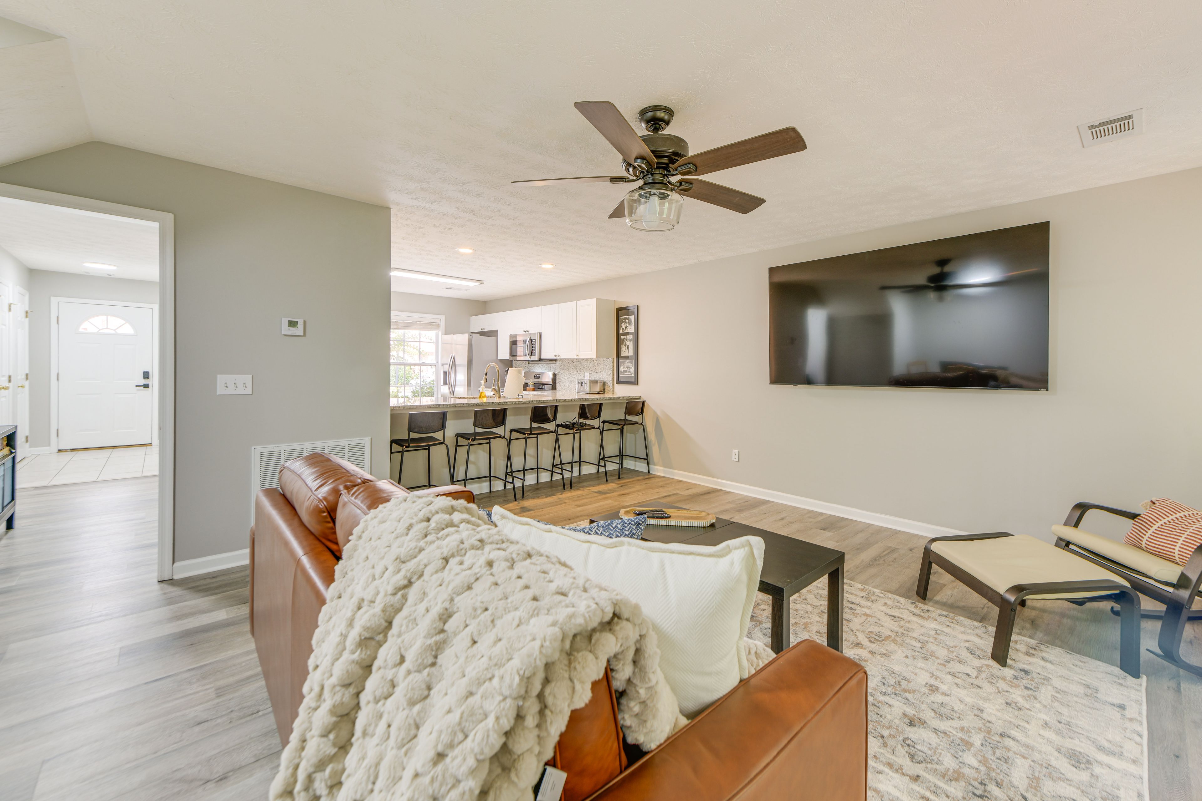 Auburn Vacation Rental | 3BR | 3.5BA | 1,600 Sq Ft | Stairs Required