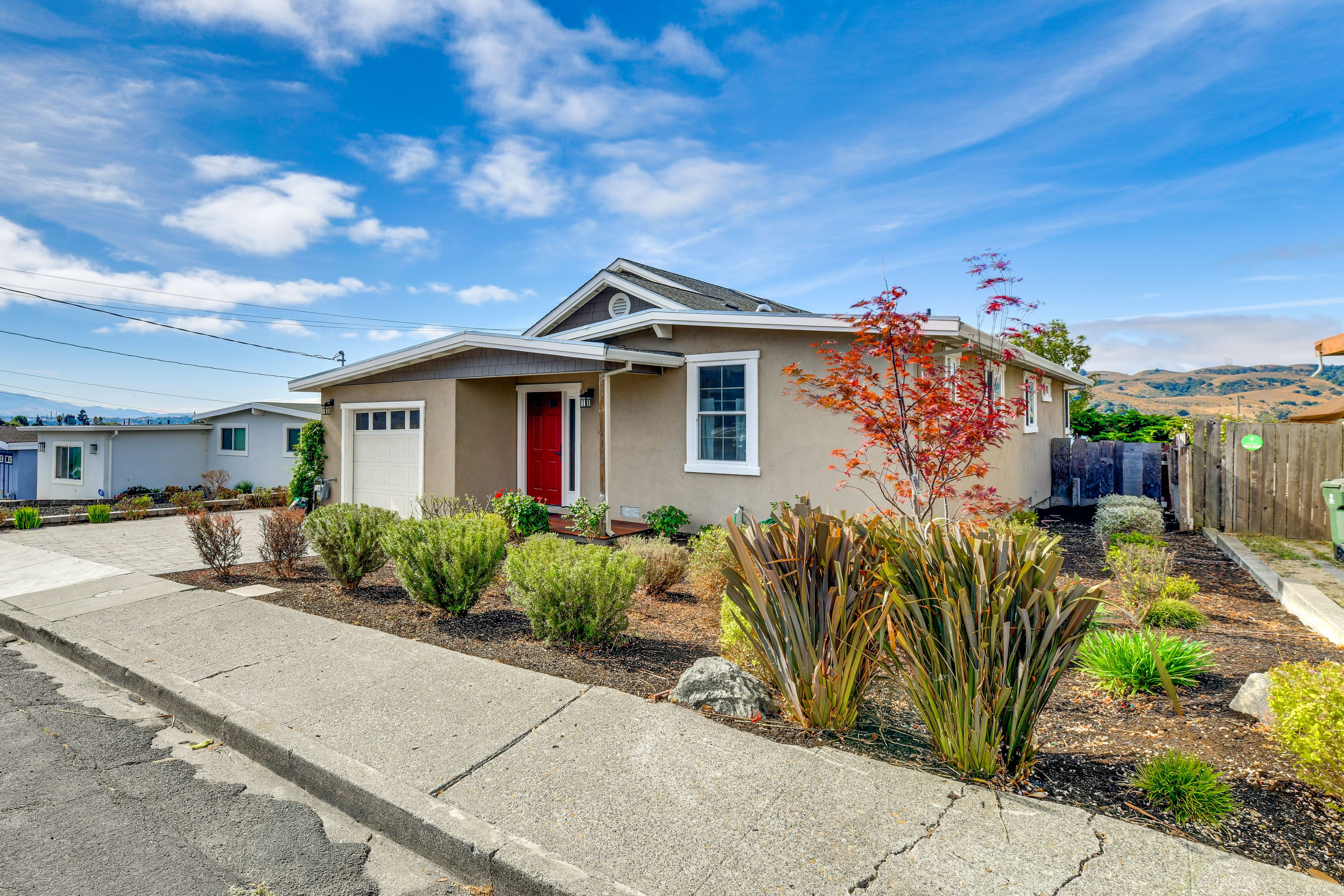 Parking | Driveway (2 Vehicles)