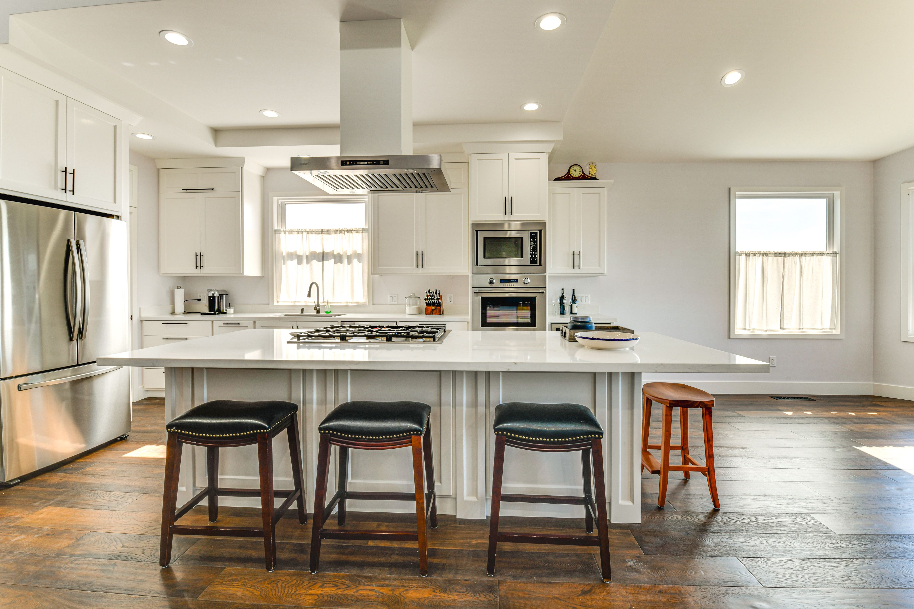 Kitchen | Nespresso Coffee Maker | Blender | Cooking Basics | Walk-In Pantry