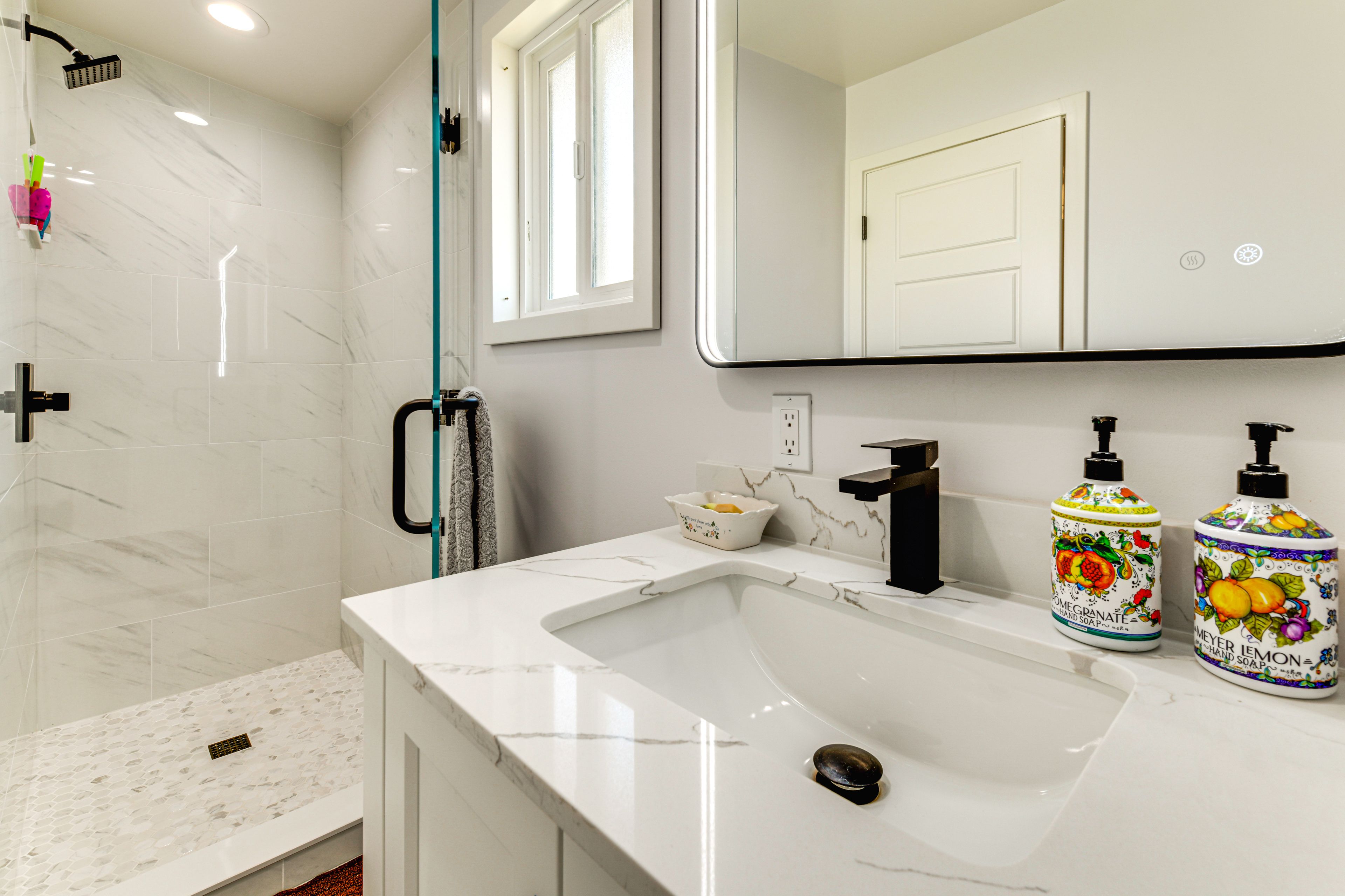 En-Suite Bathroom | Complimentary Toiletries | Hair Dryer