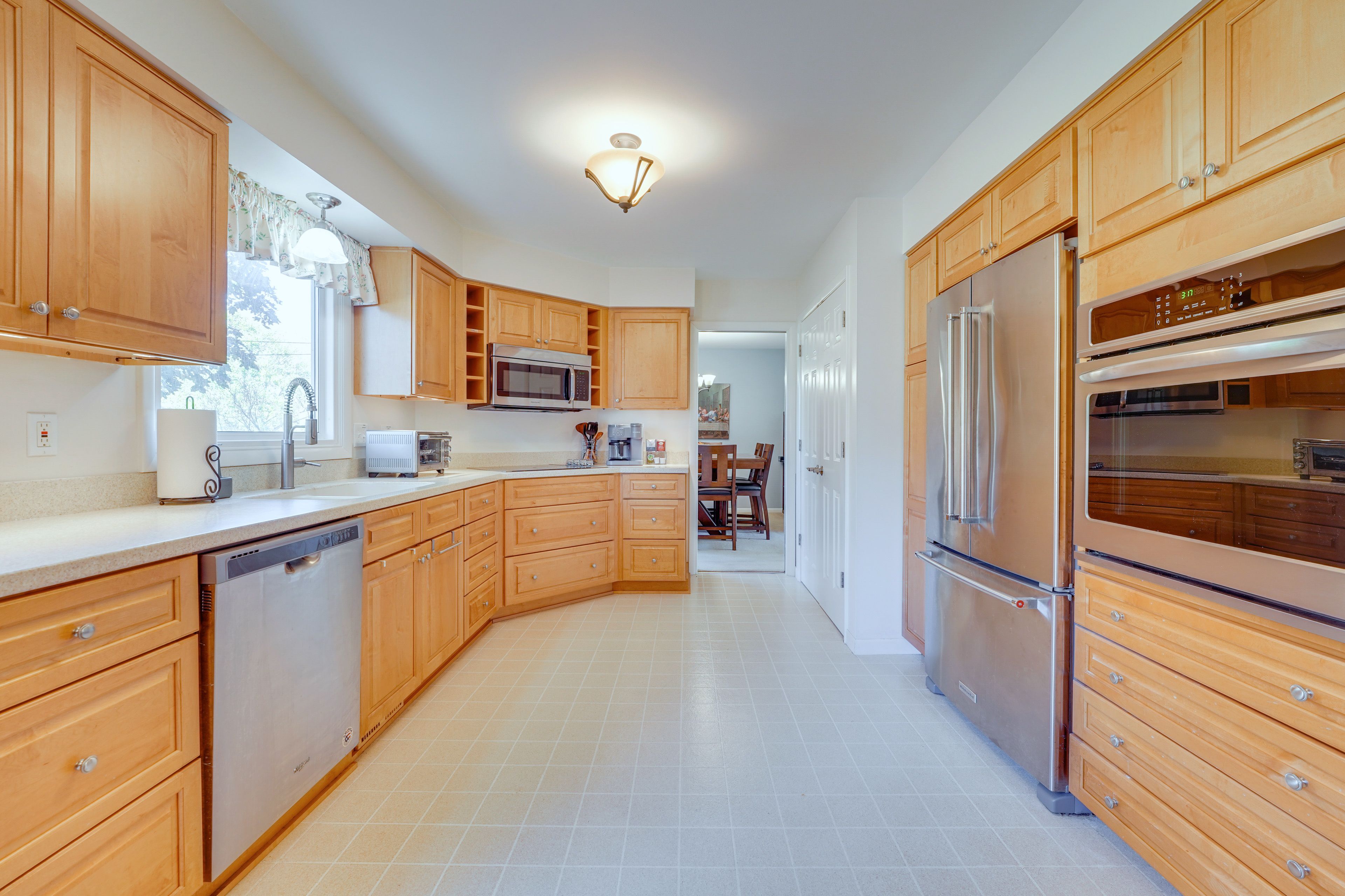 Kitchen | 1st Floor | Cooking Basics | Drip & Keurig Coffee Makers