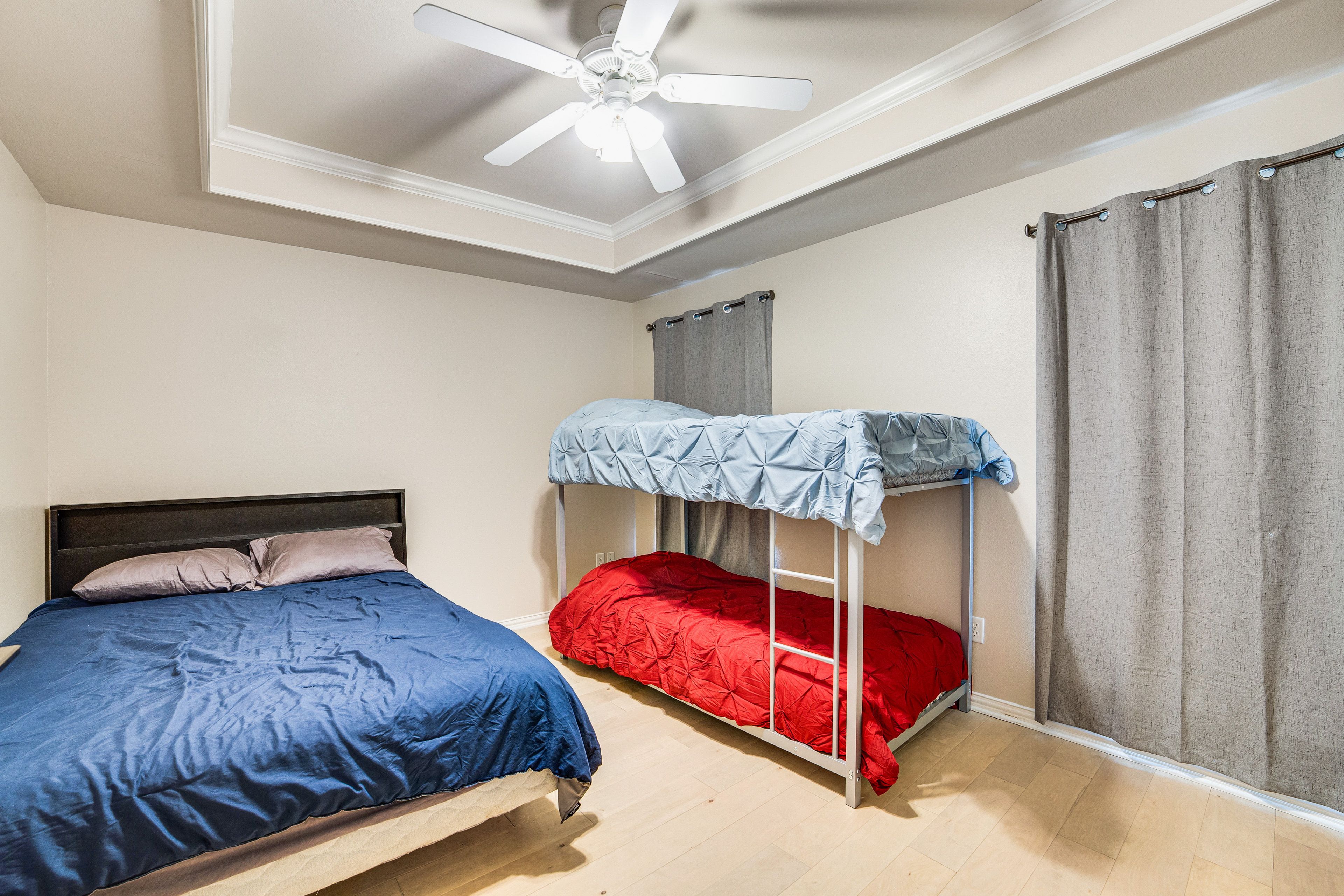 Bedroom 4 | Queen Bed | Twin Bunk Bed