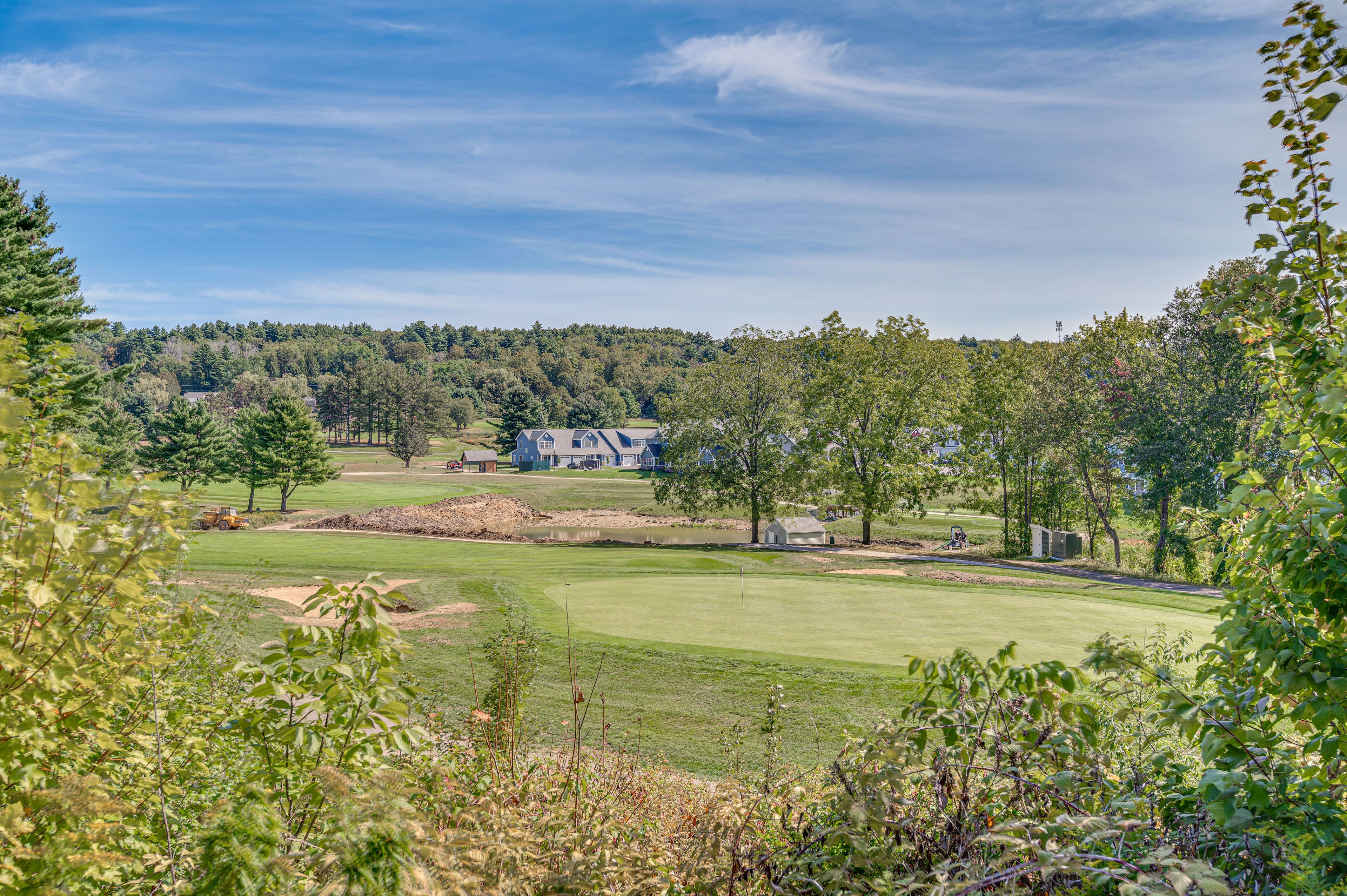Golf Course Views | Walkable to Pembroke Pines Country Club