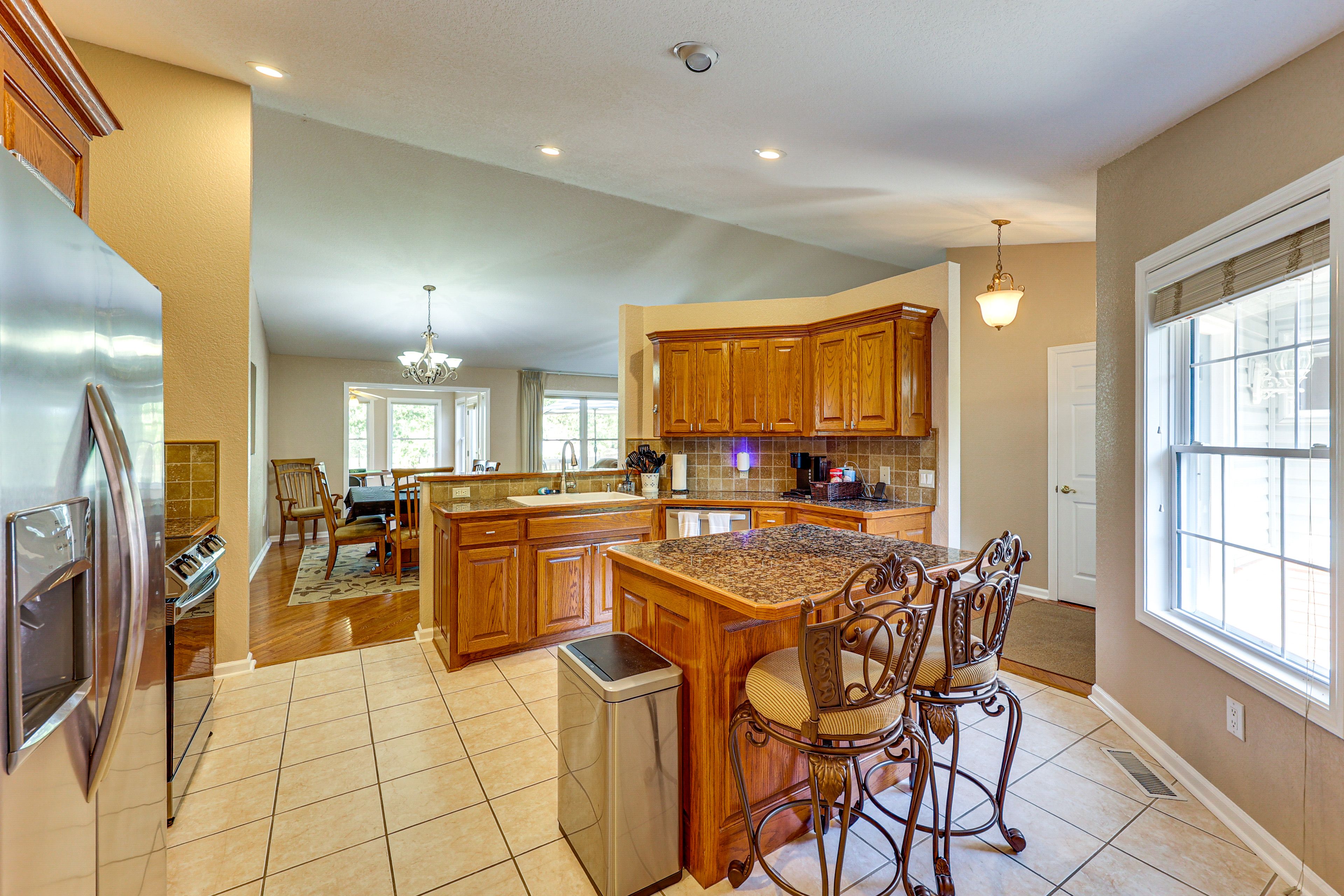 Kitchen | Cooking Basics | Pod Coffee Maker (Coffee Provided) | Air Fryer