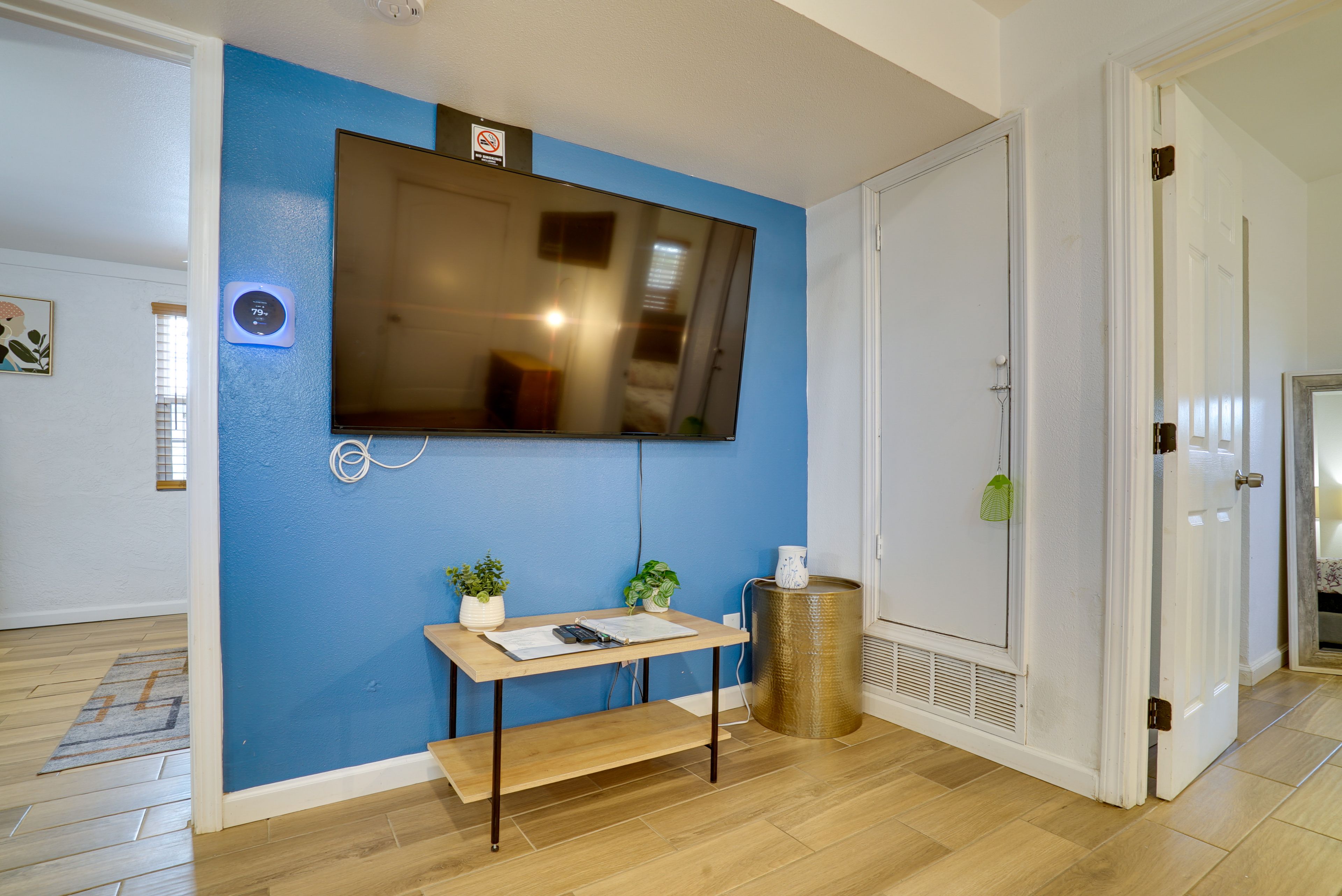 Living Room | Smart TV | Single-Story Unit