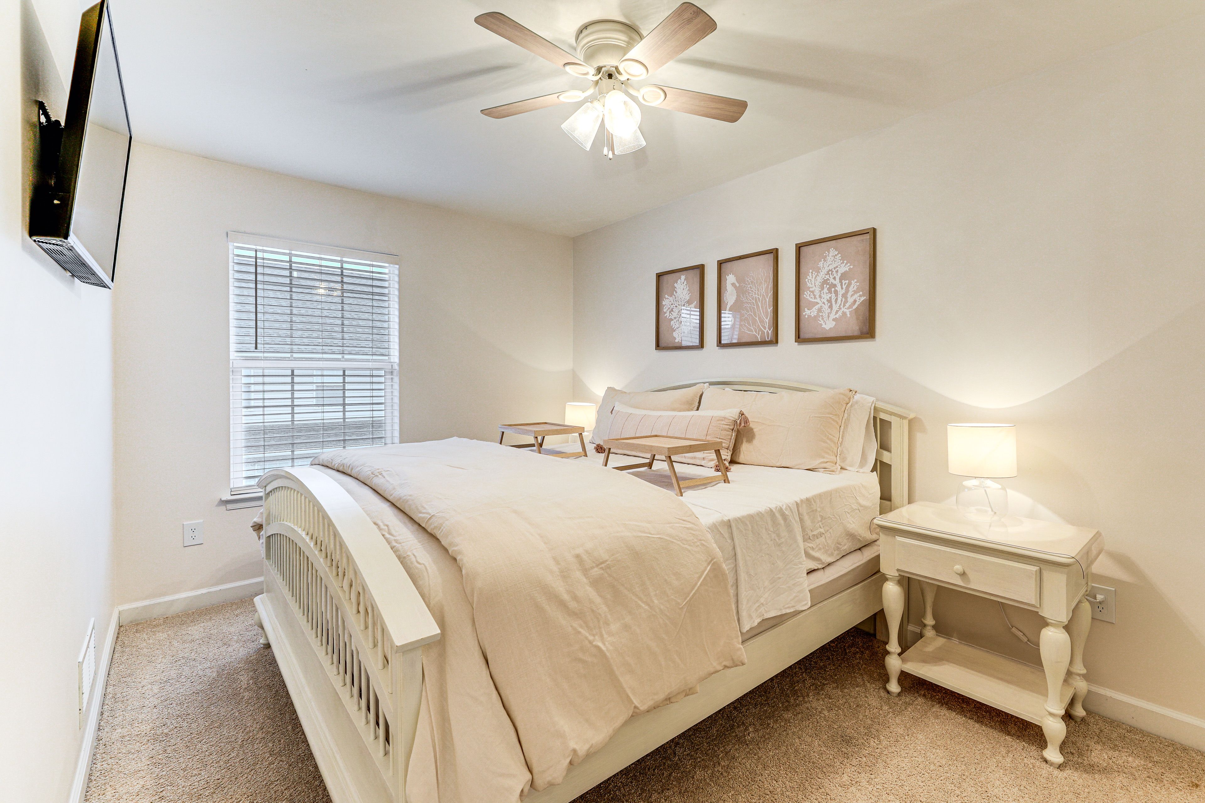 Bedroom 2 | 2nd Floor | King Bed