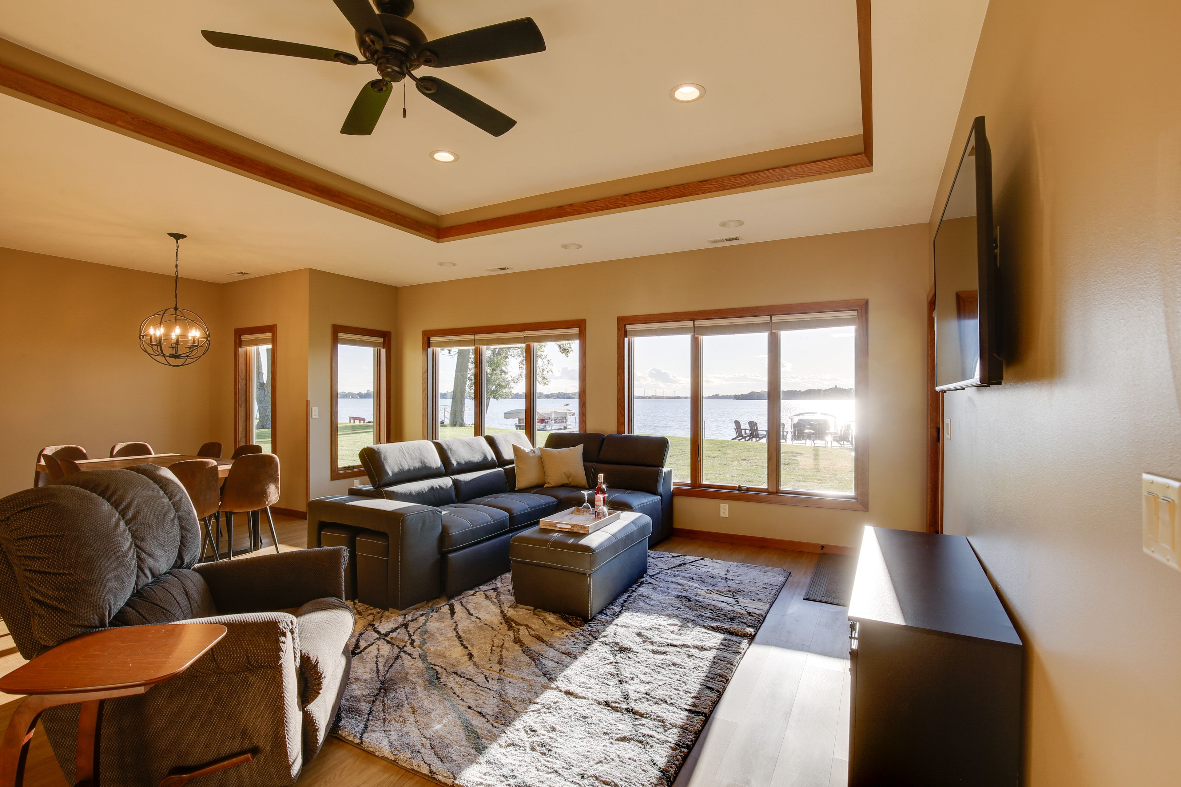 Interior | Single-Story Duplex | In-Unit Laundry