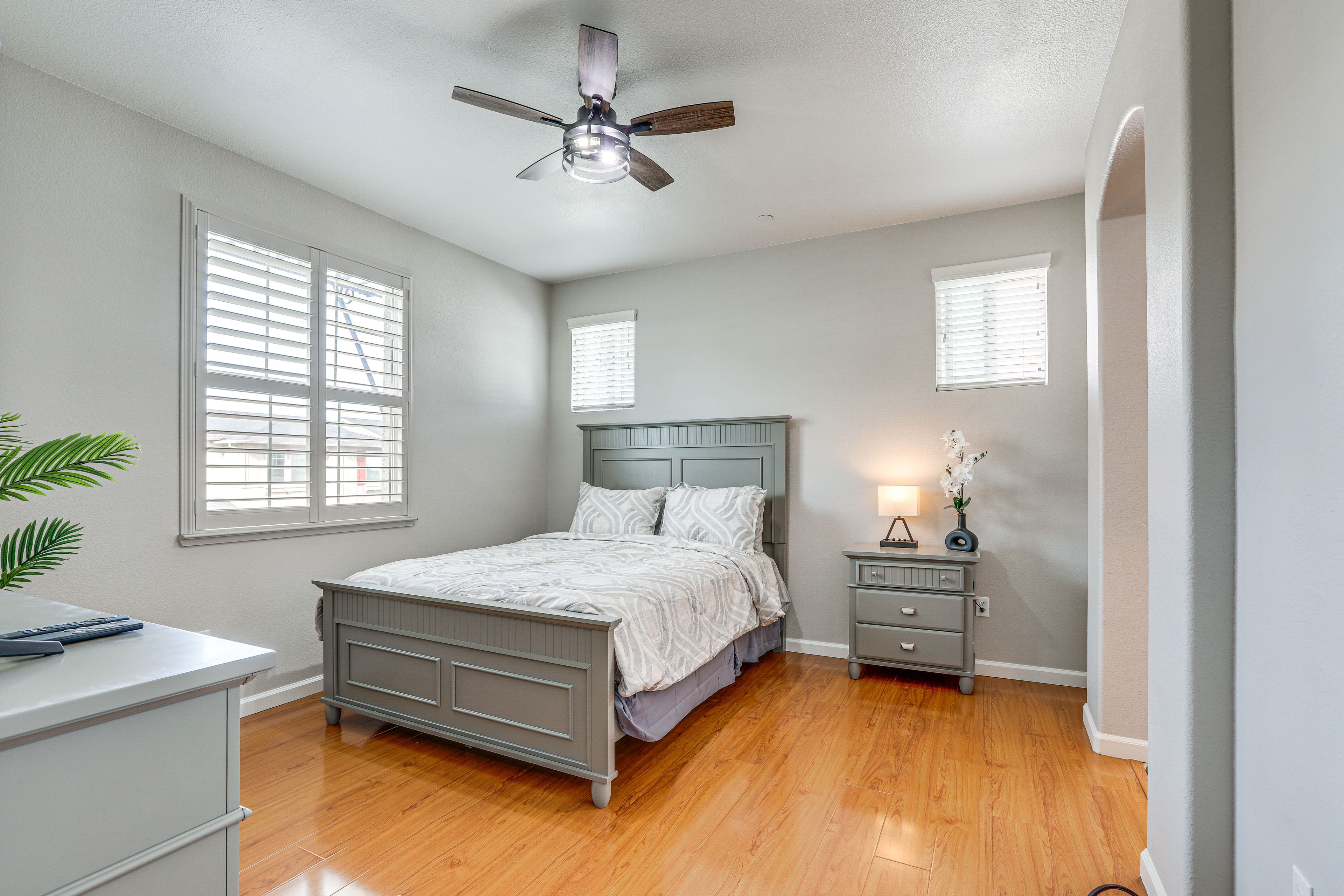 Bedroom 1 | Queen Bed | Linens Provided