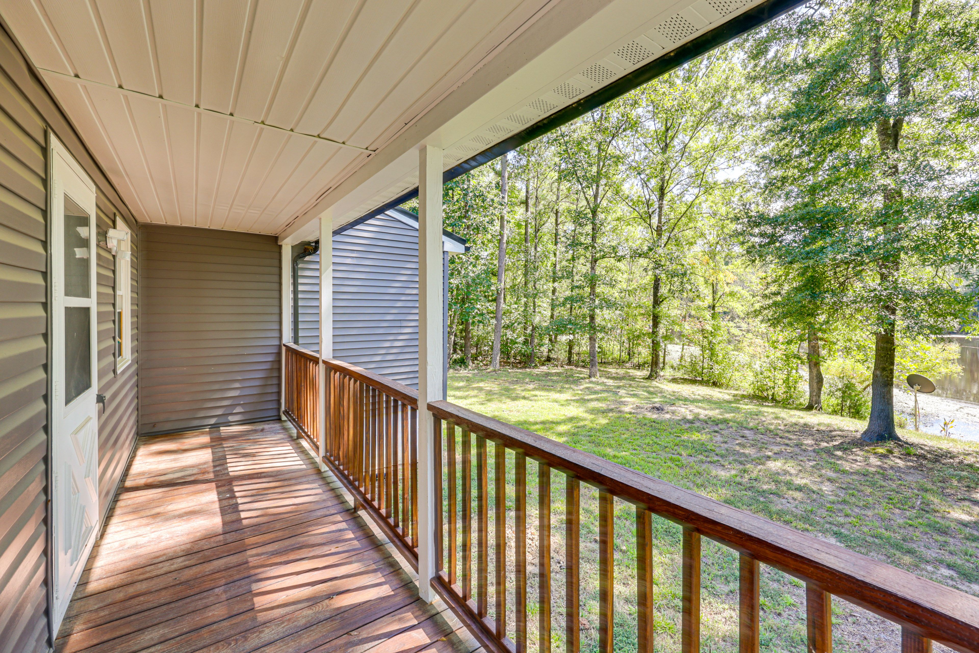 House Exterior | Covered Deck