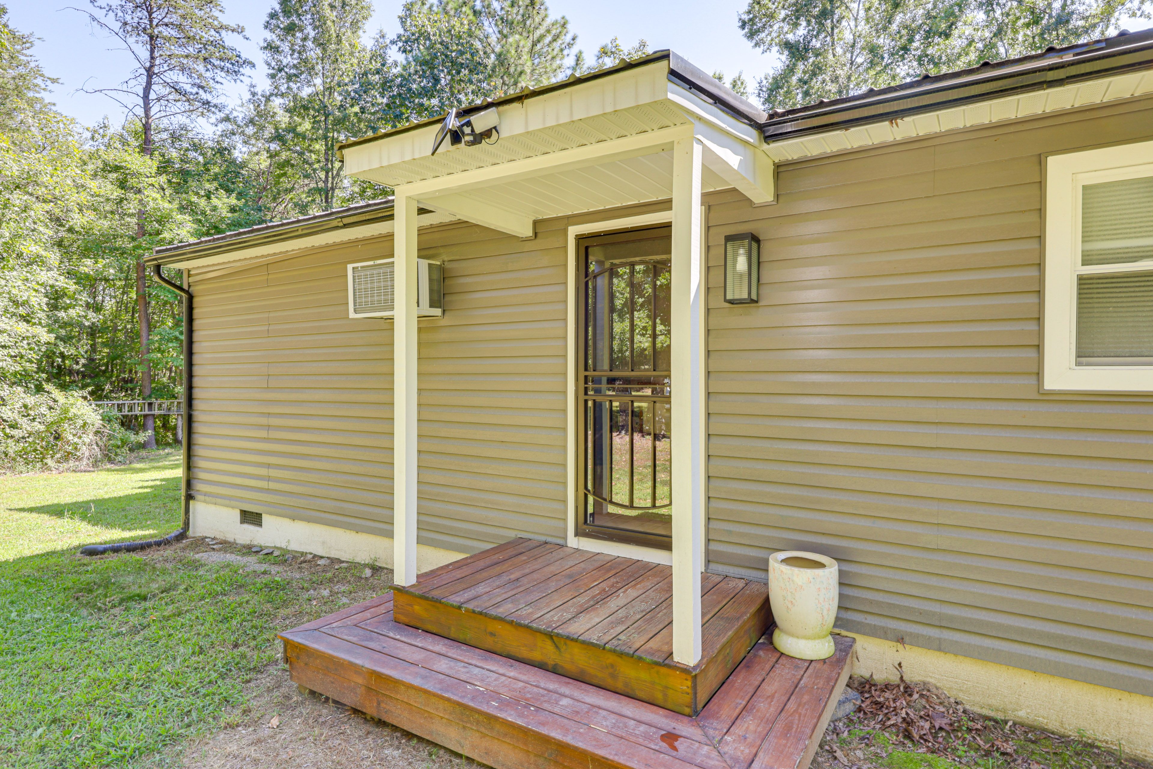 House Exterior | Keyless Entry