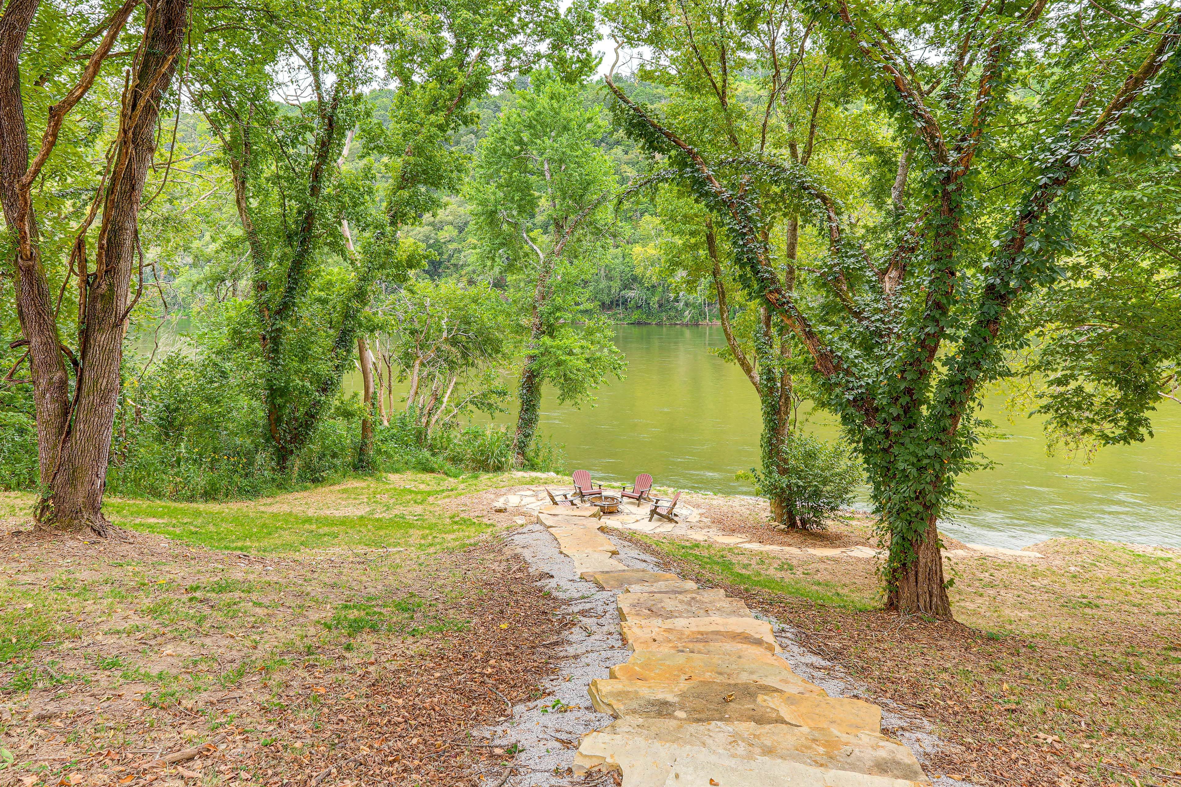 Yard | River Access