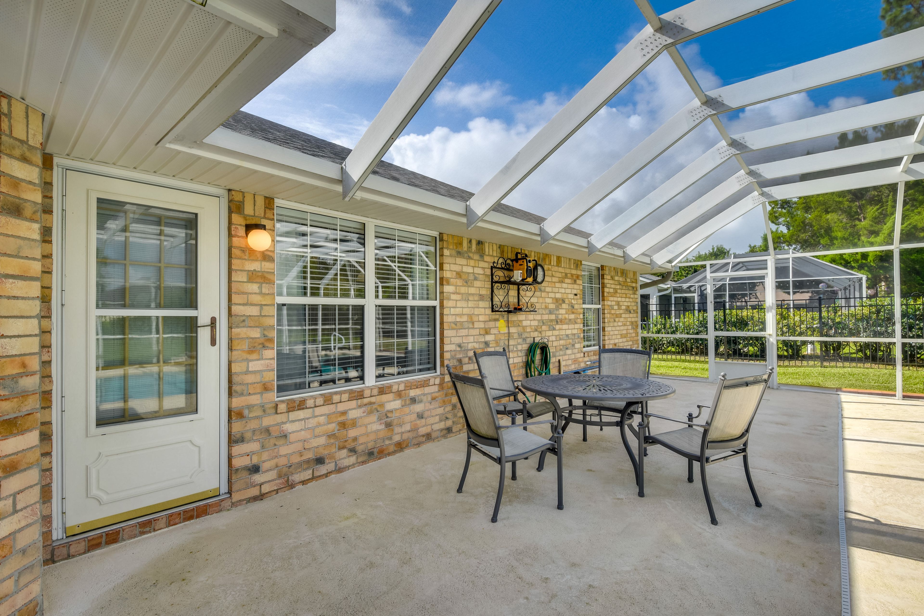 Patio w/ Dining Area