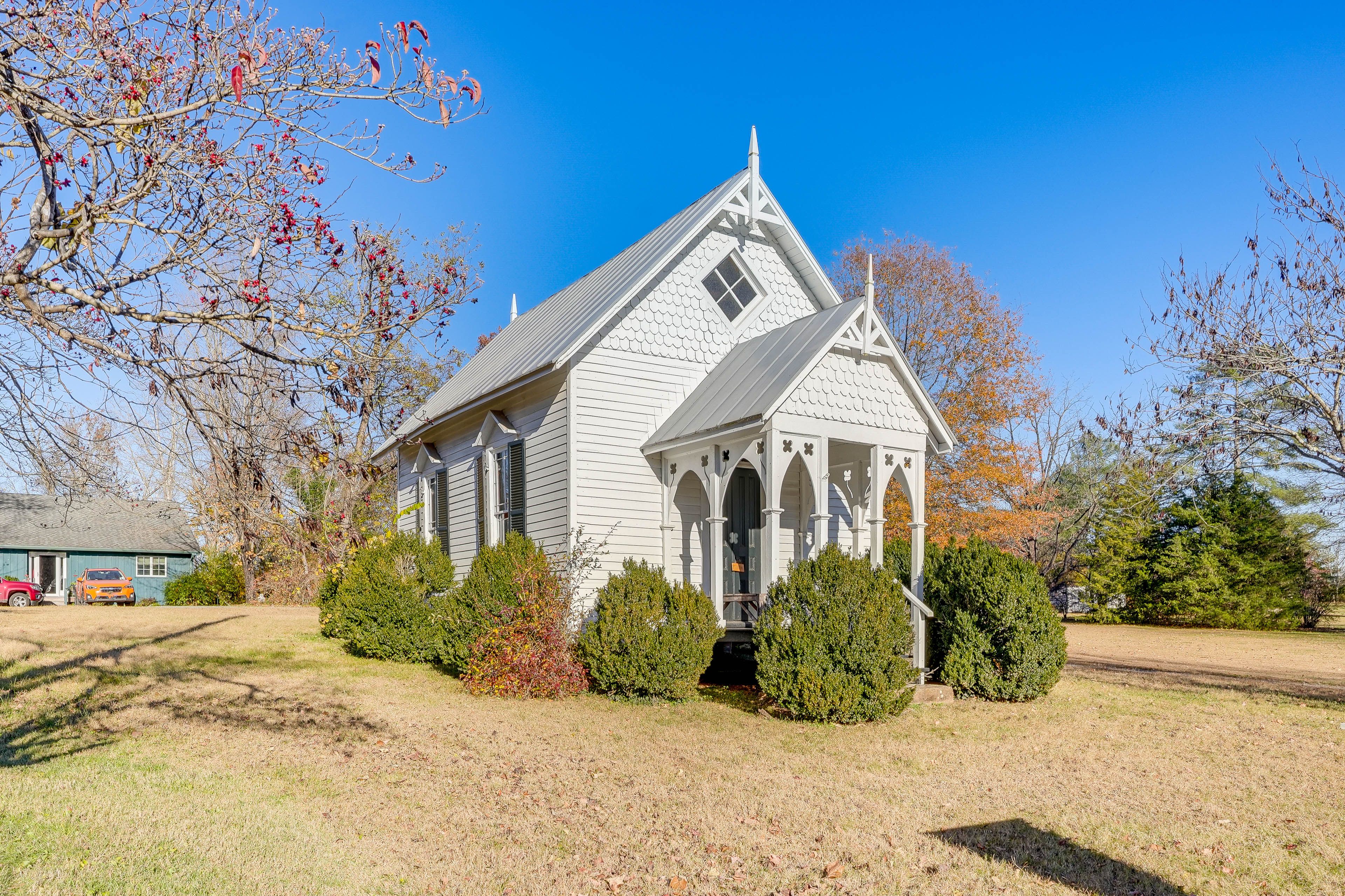 Property Surroundings