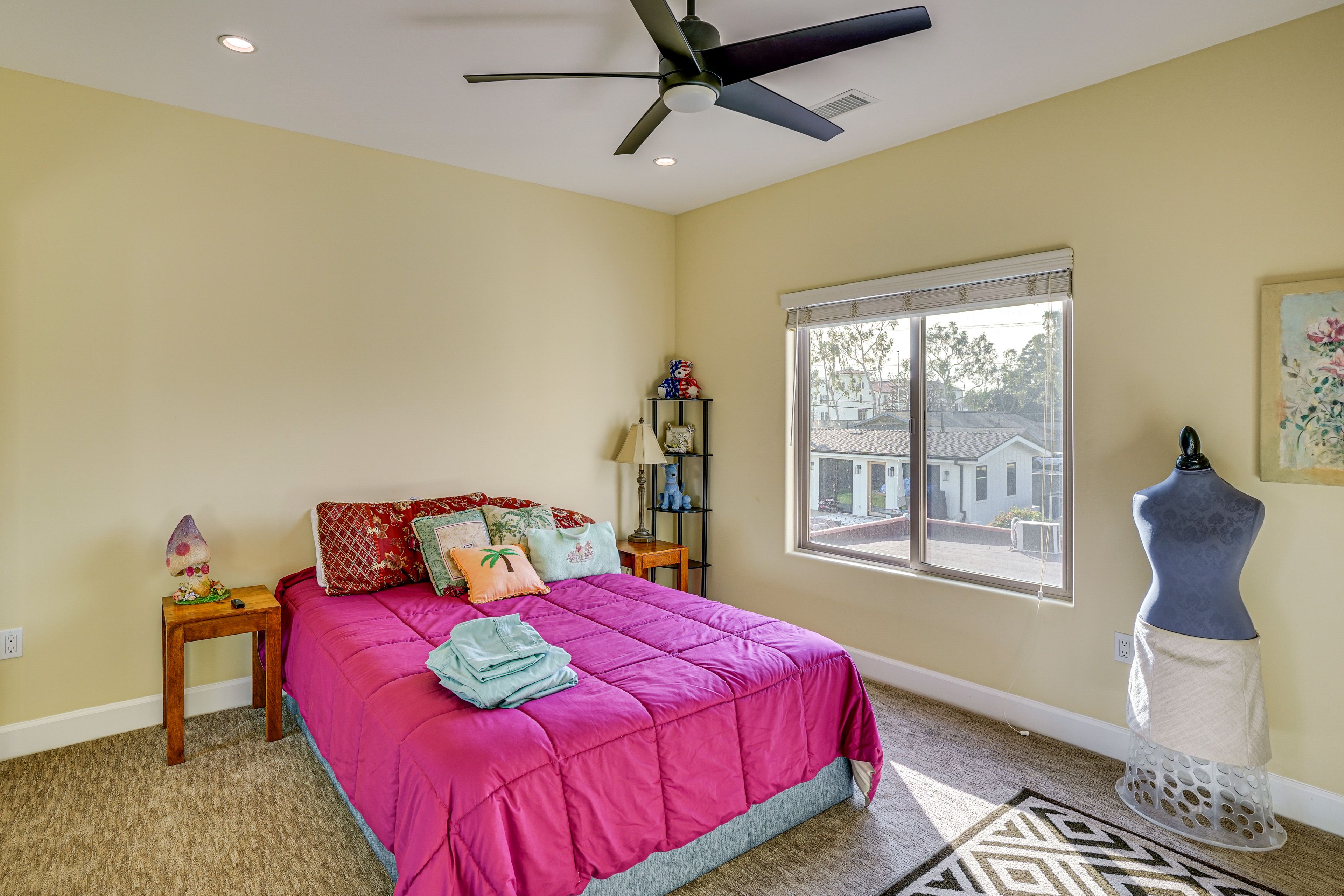 Bedroom 3 | Queen Bed | 2nd Floor