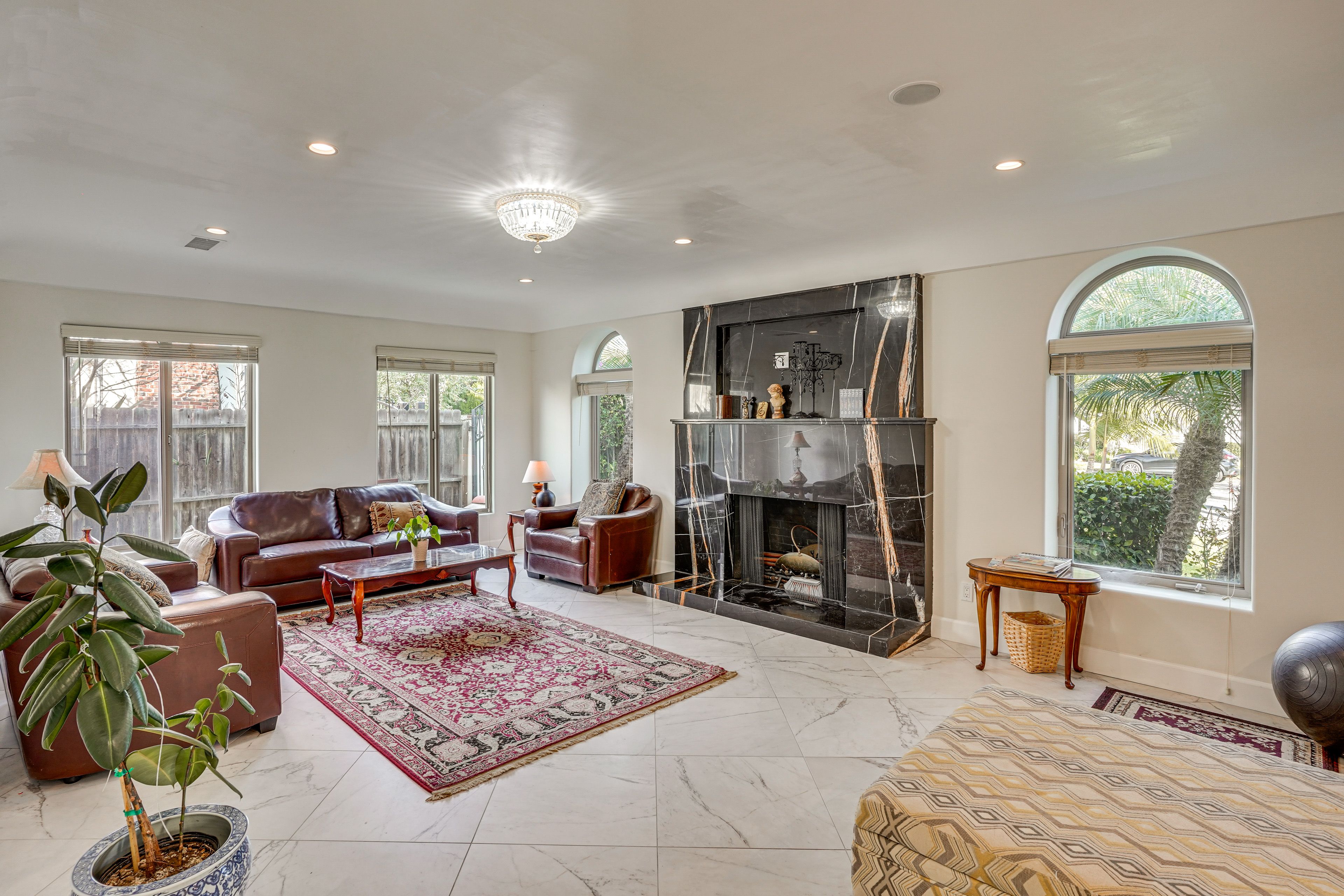 Sitting Room | 1st Floor