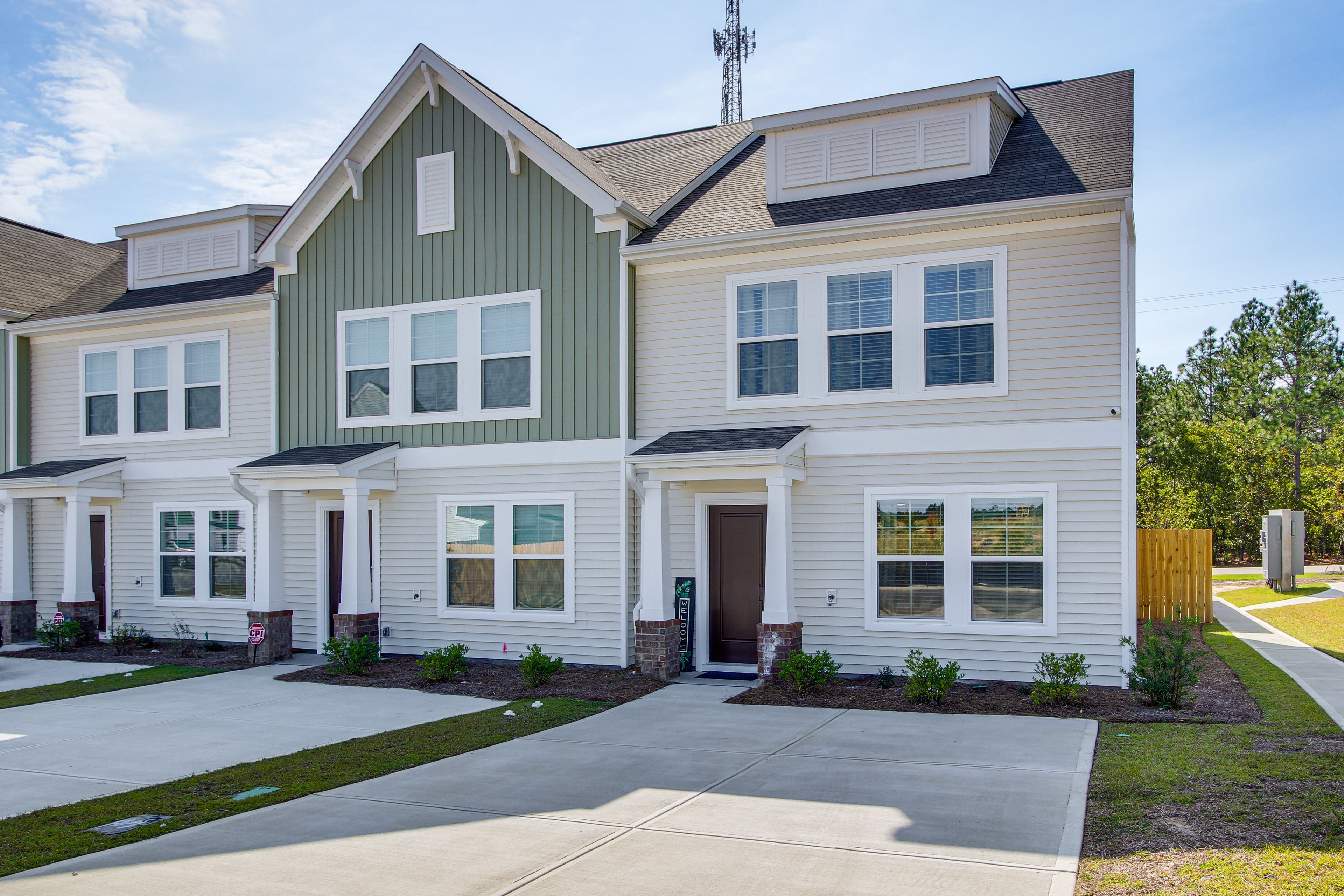 Parking | Driveway (2 Vehicles)