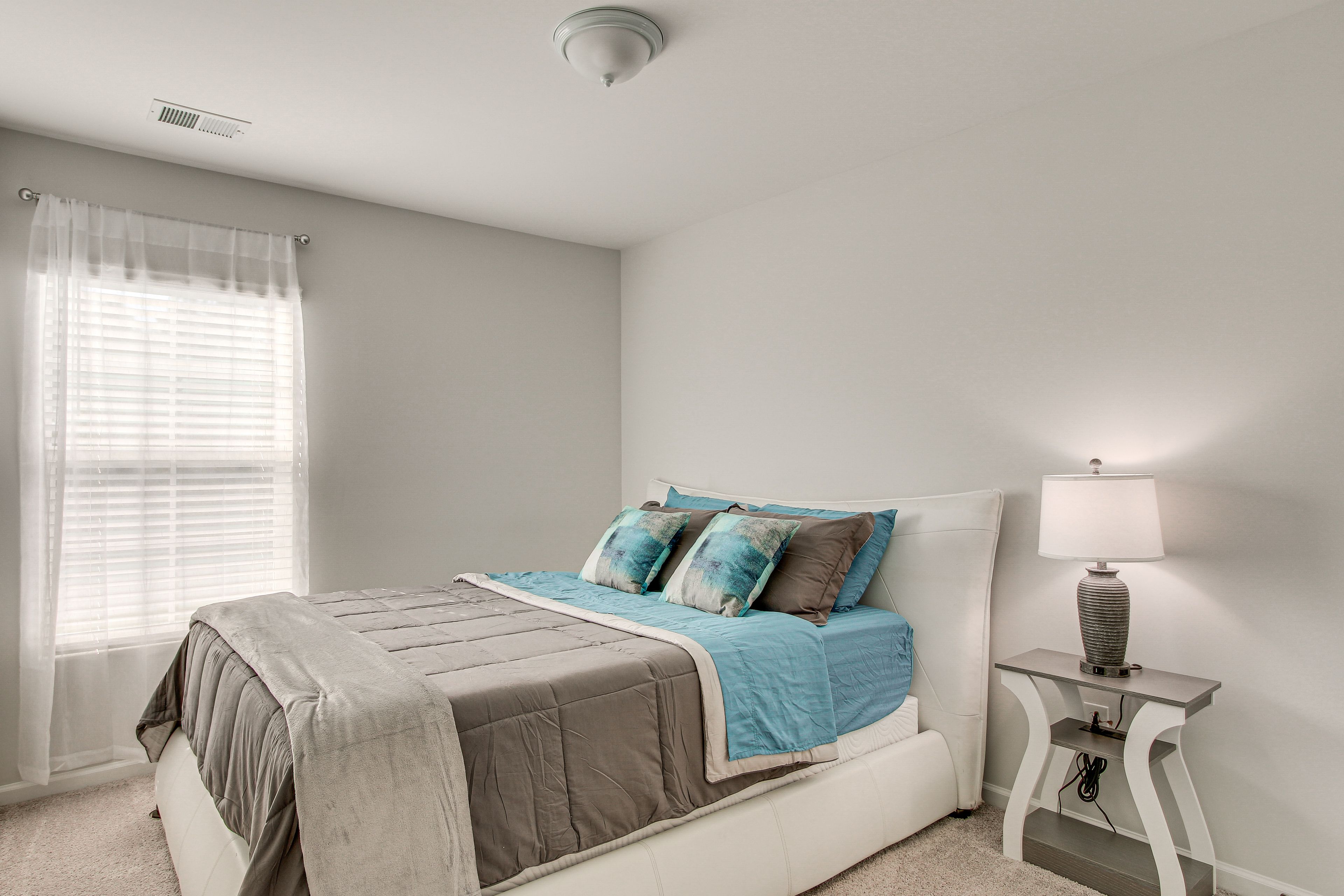 Bedroom 2 | Queen Bed | 2nd Floor