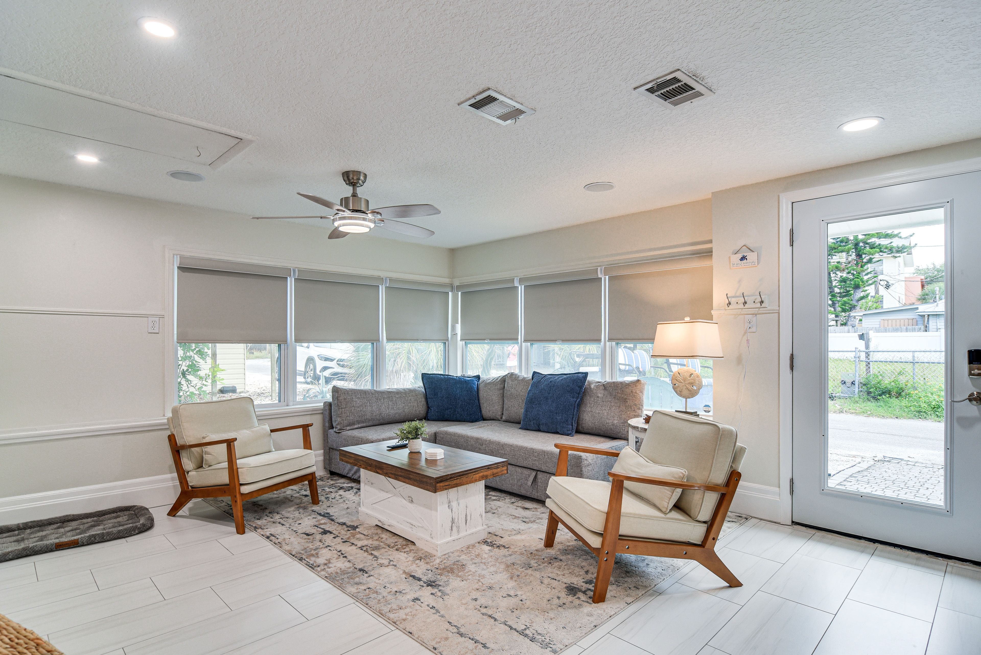 Living Area | Queen Sleeper Sofa | Smart TV | Board Games | 1st Floor
