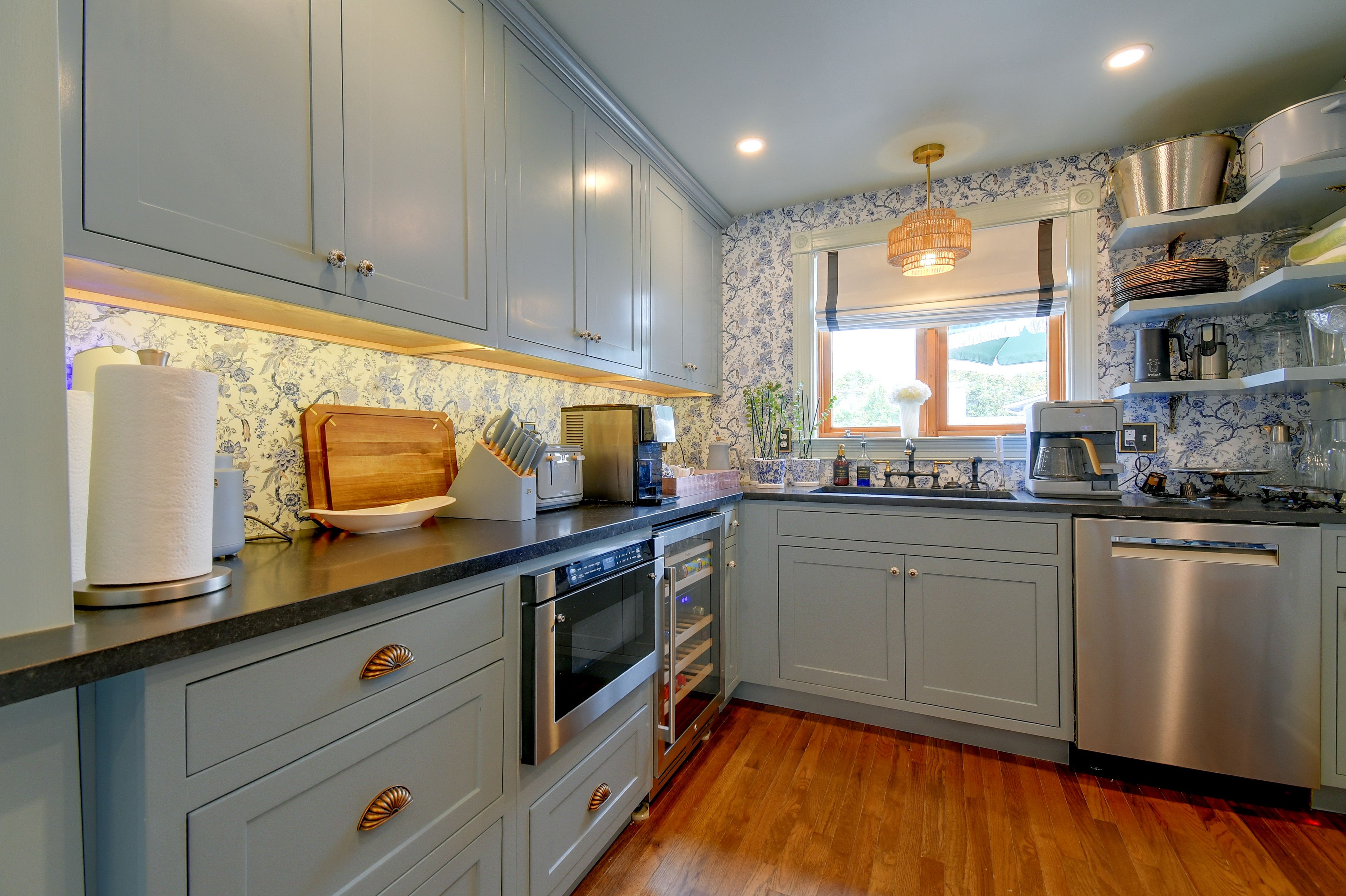 Scullery | Butler’s Pantry