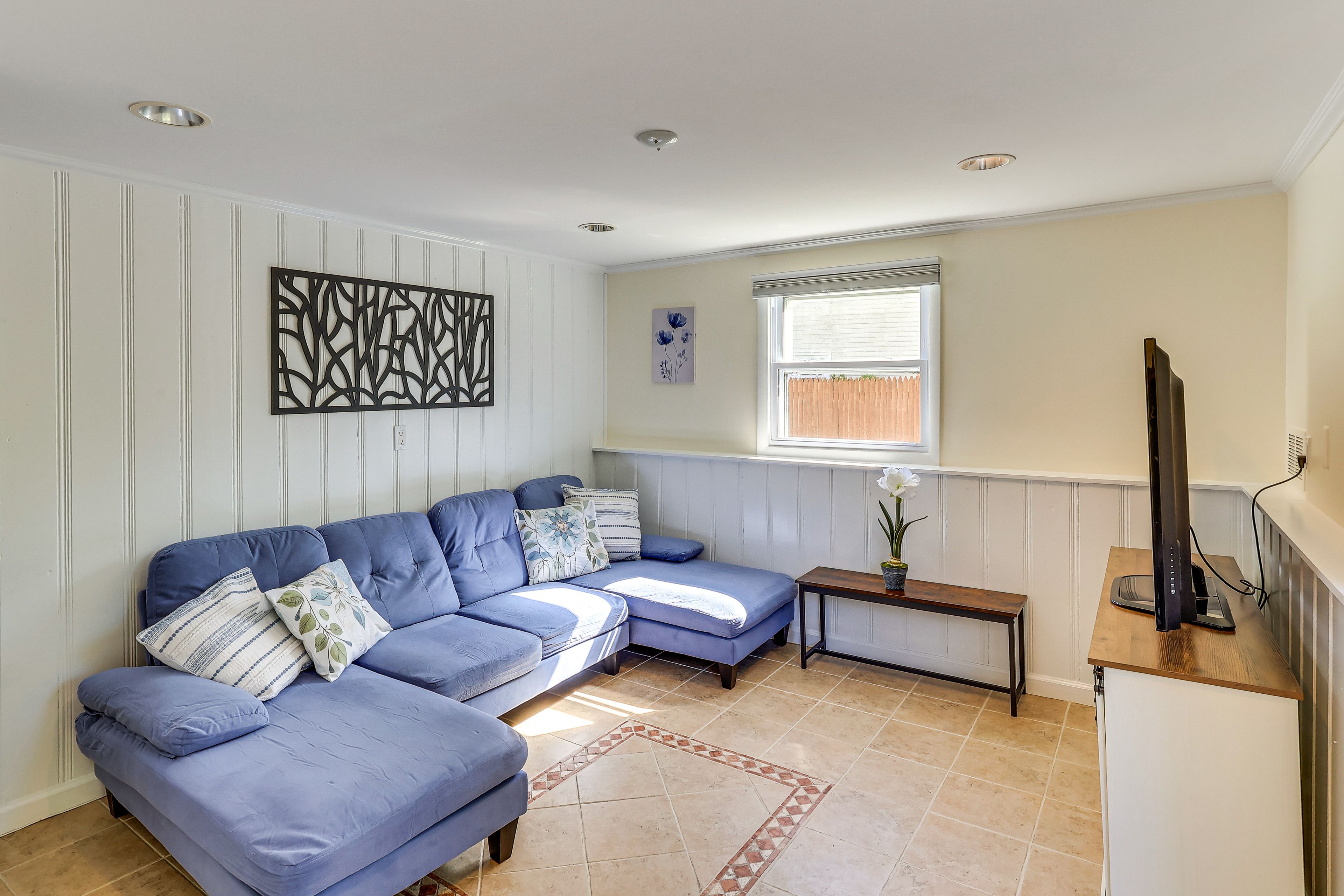 Bedroom 4 | Full Sleeper Sofa | Smart TV | 1st Level