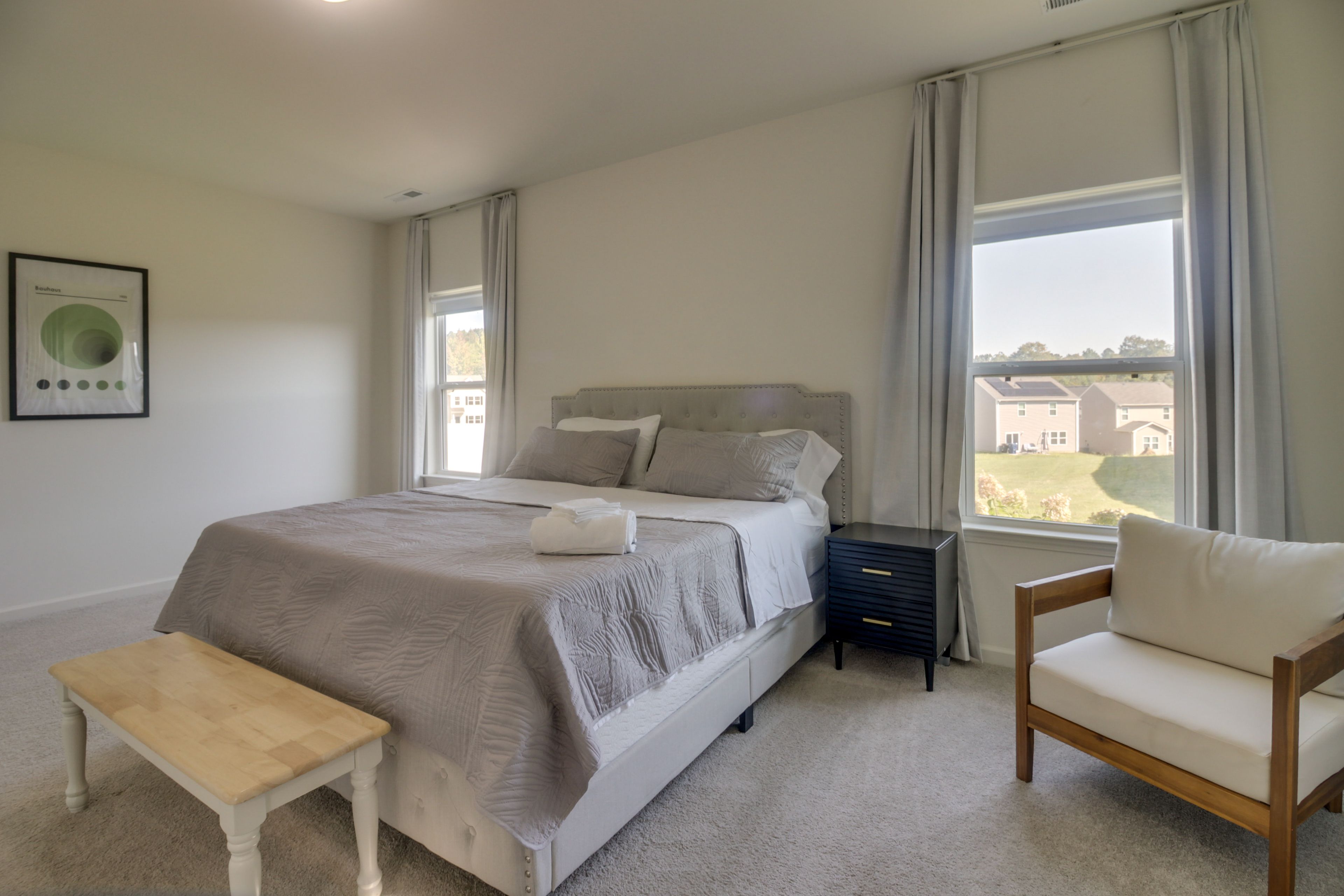 Bedroom 1 | King Bed | Smart TV | En-Suite Bathroom | 1st Floor