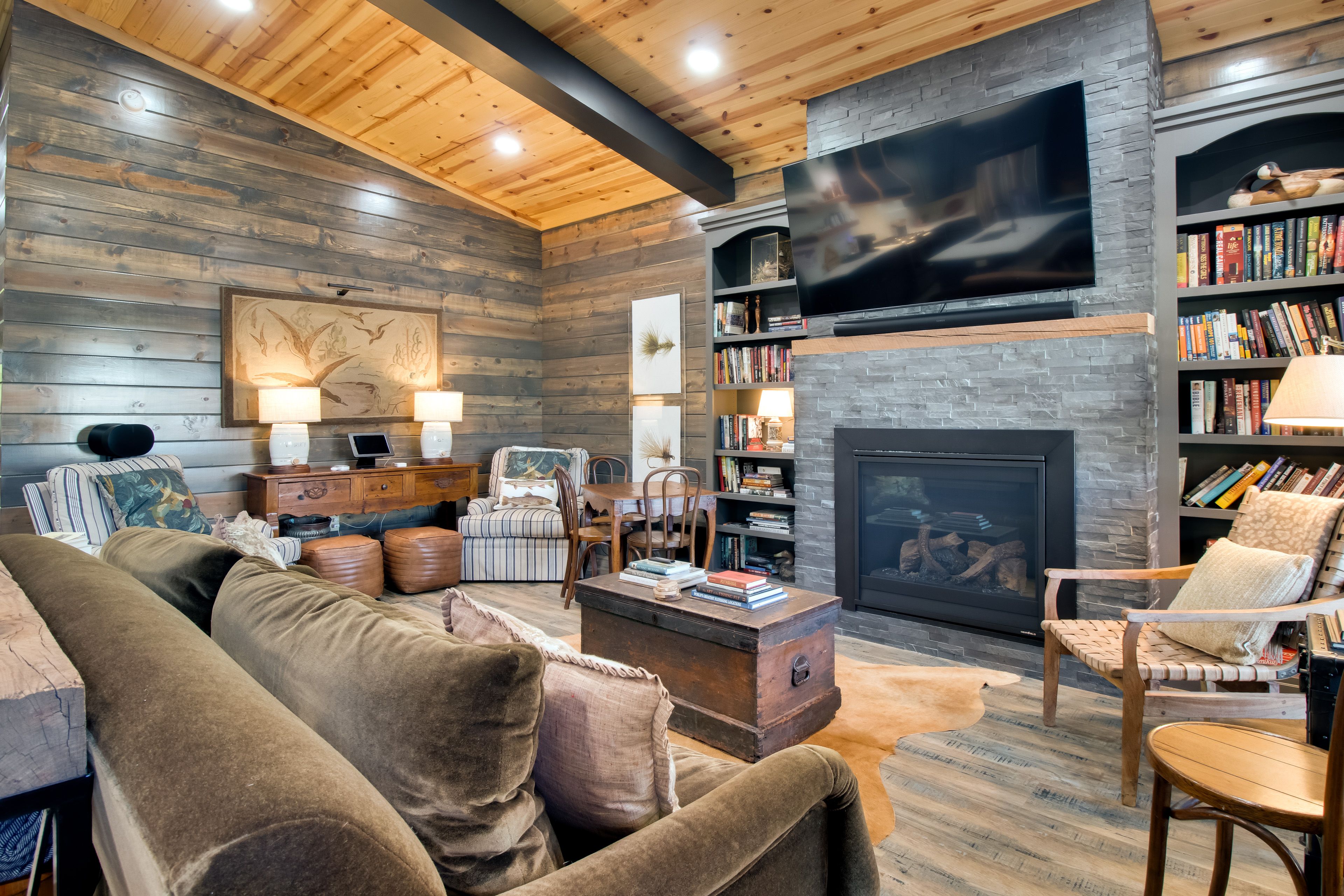 Interior | Free WiFi | In-Unit Laundry