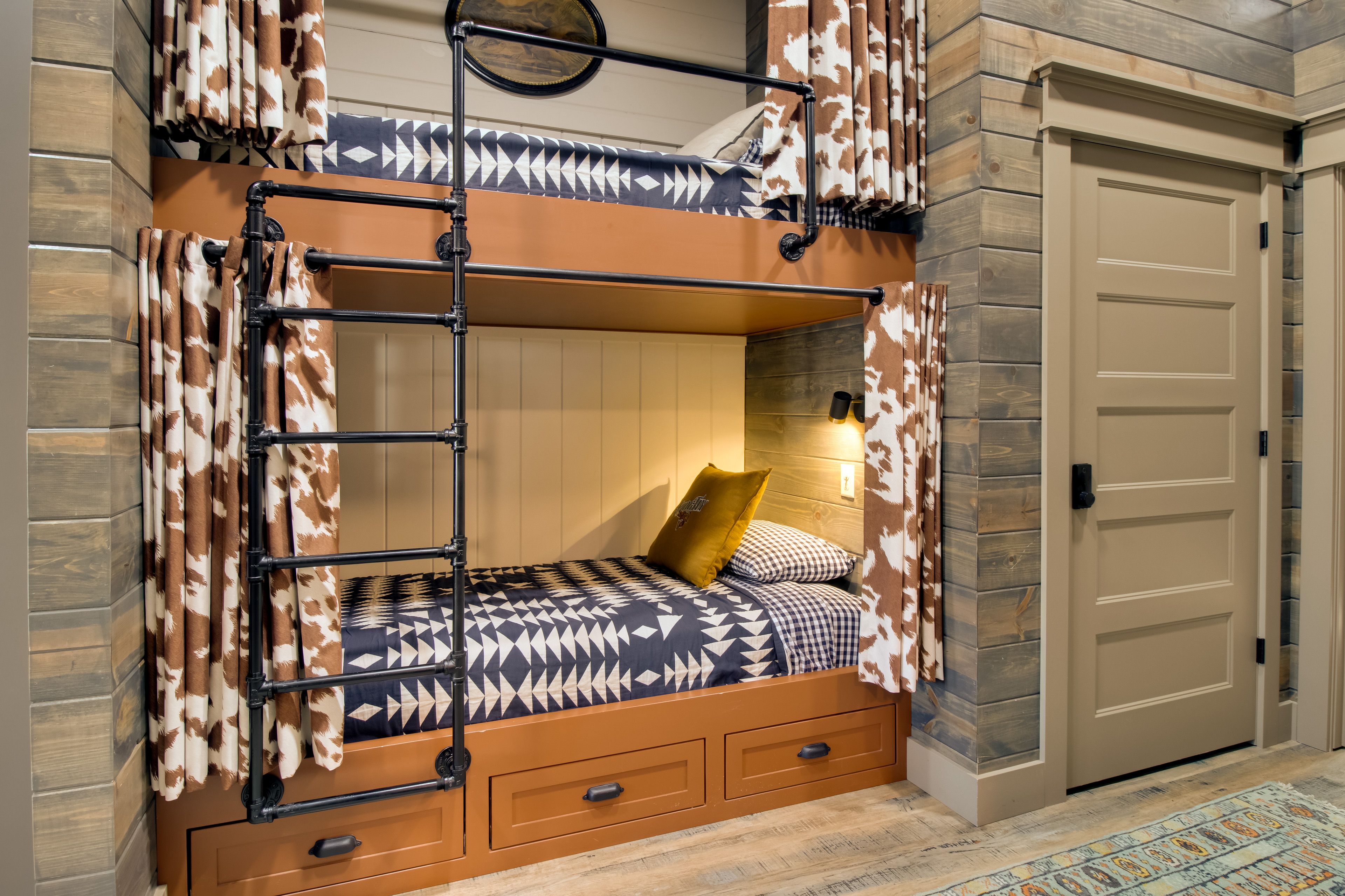 Sleeping Nook | Twin Bunk Bed