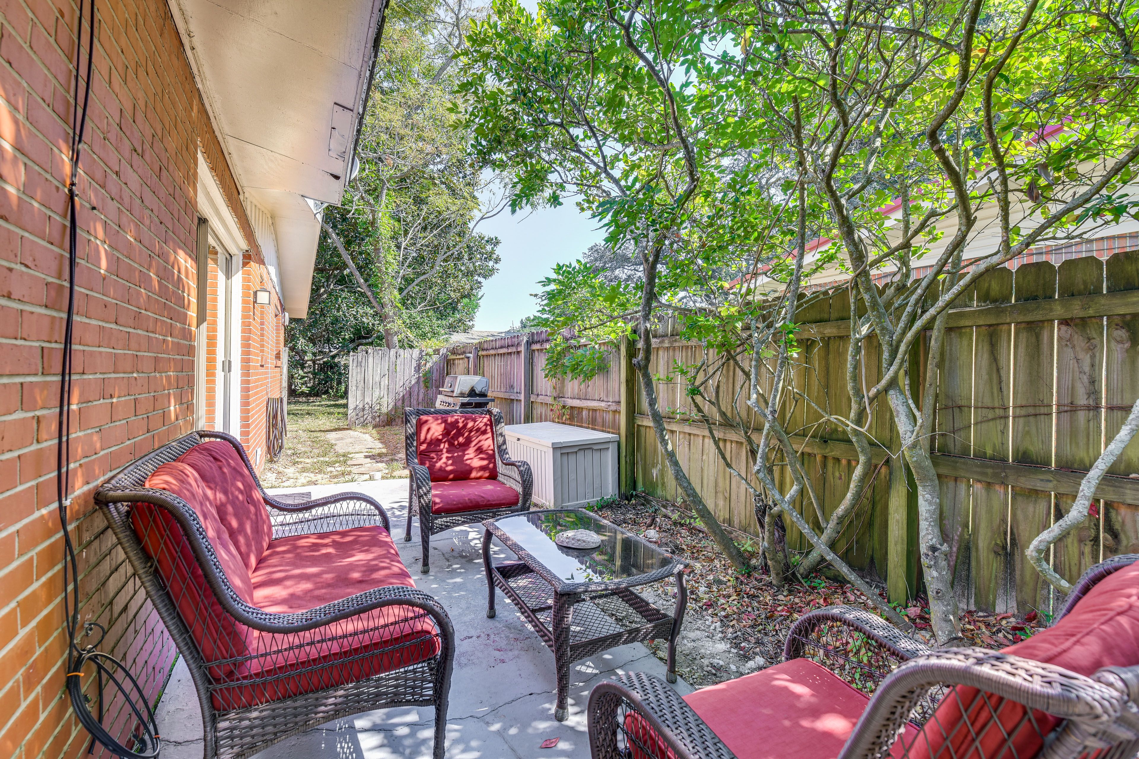 Exterior | Patio | Seating | Gas Grill