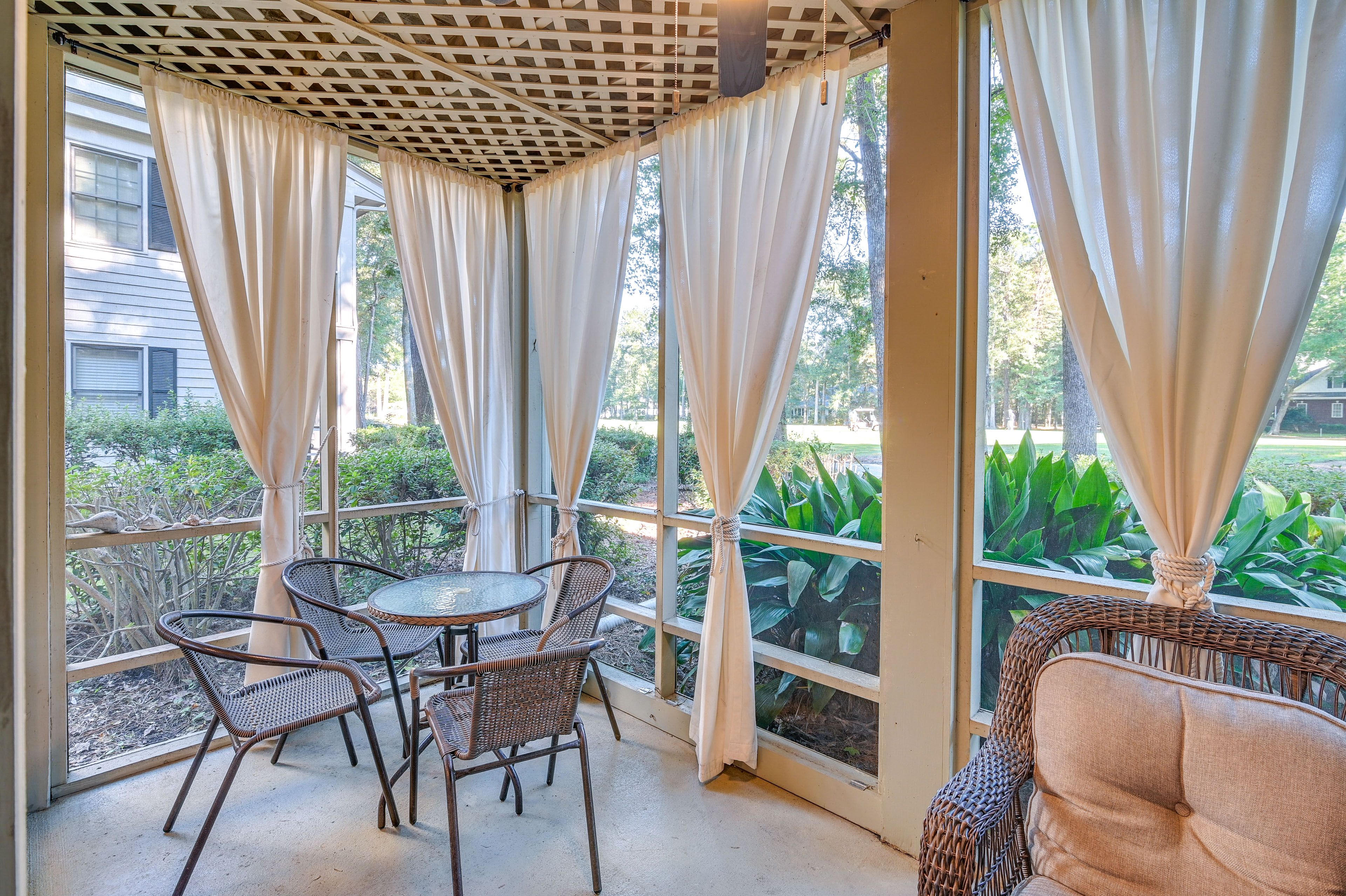 Screened Porch | Access via Living Room
