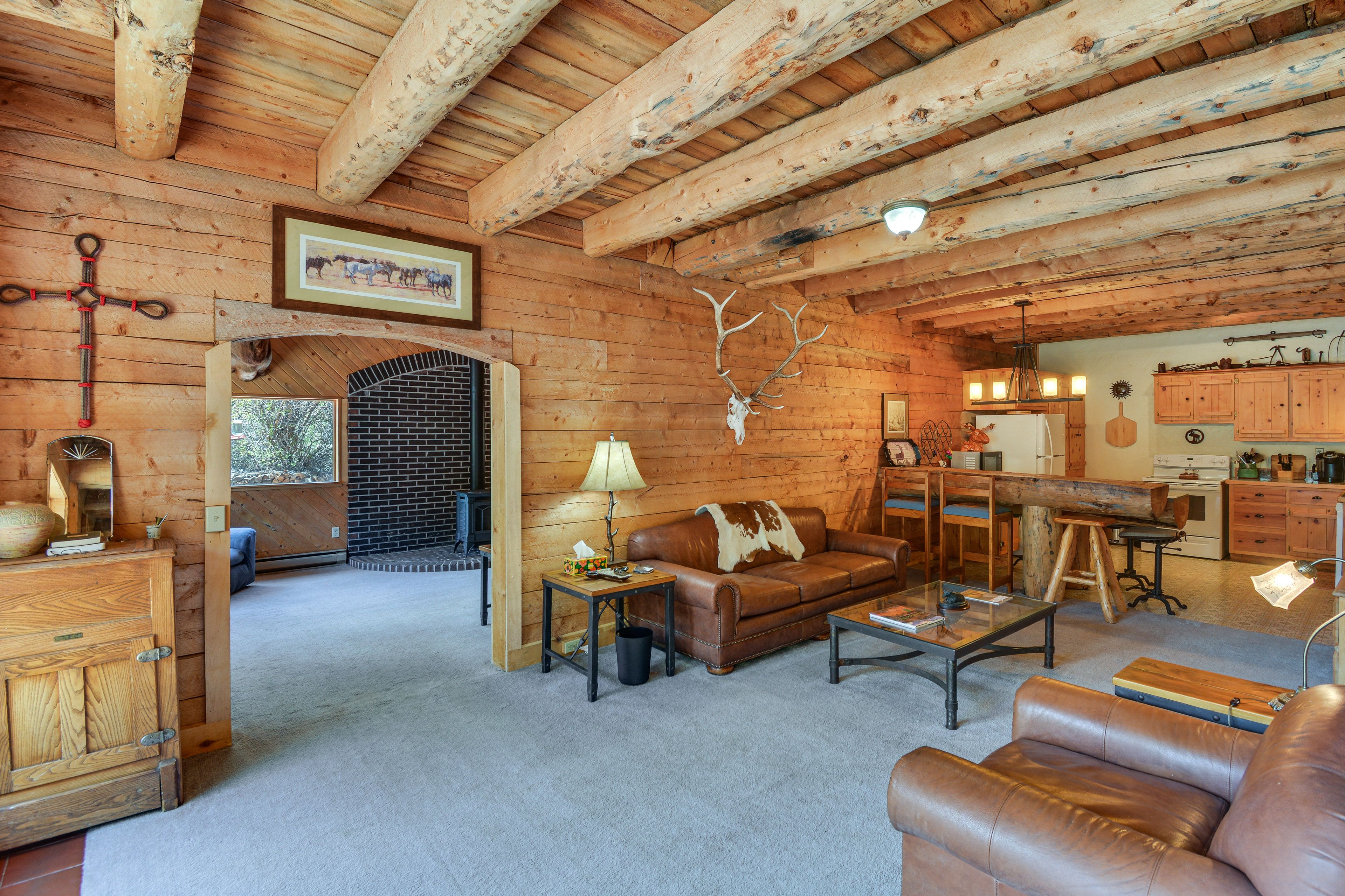 Sitting Room | 1st Floor