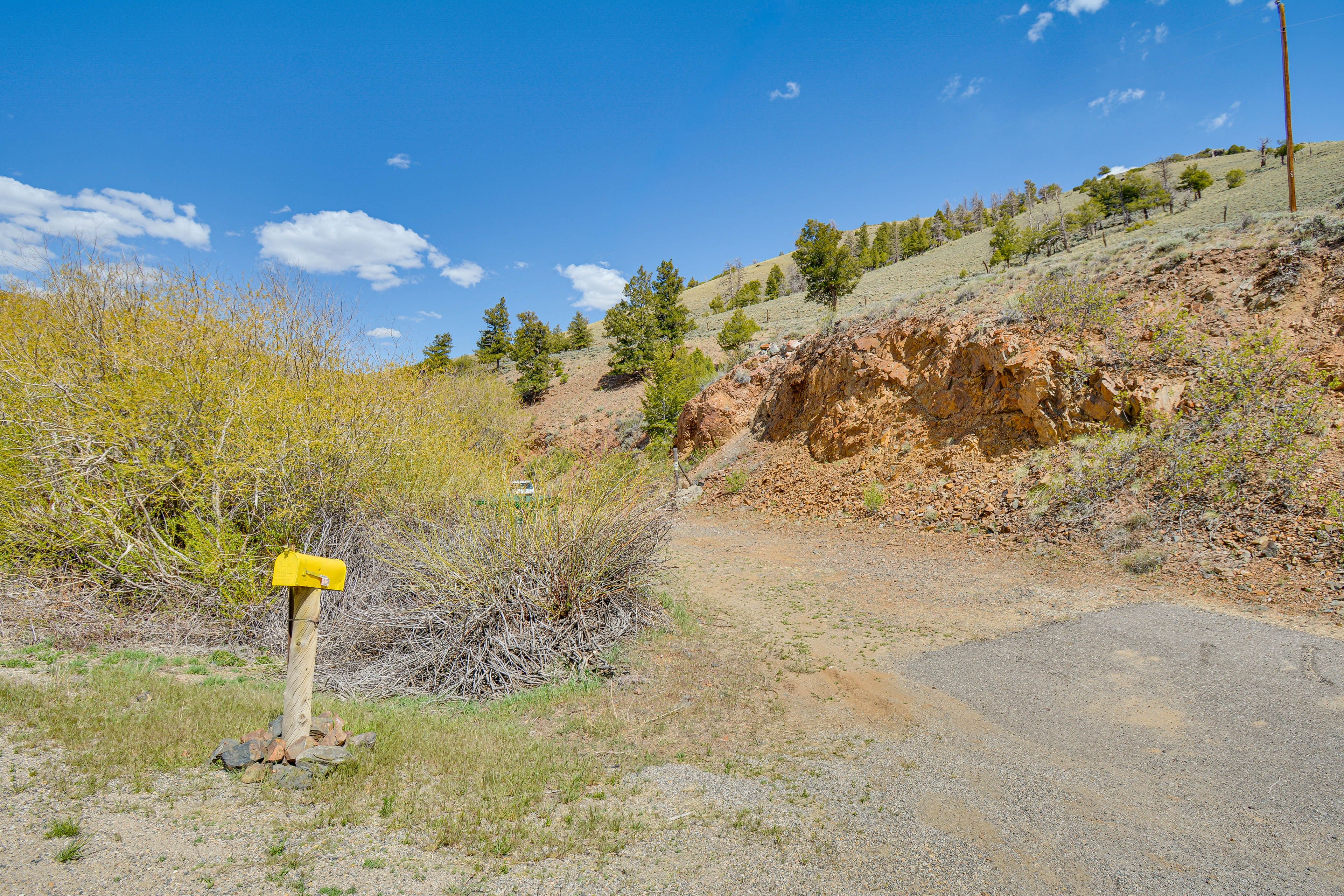 Property Entry & Access Road
