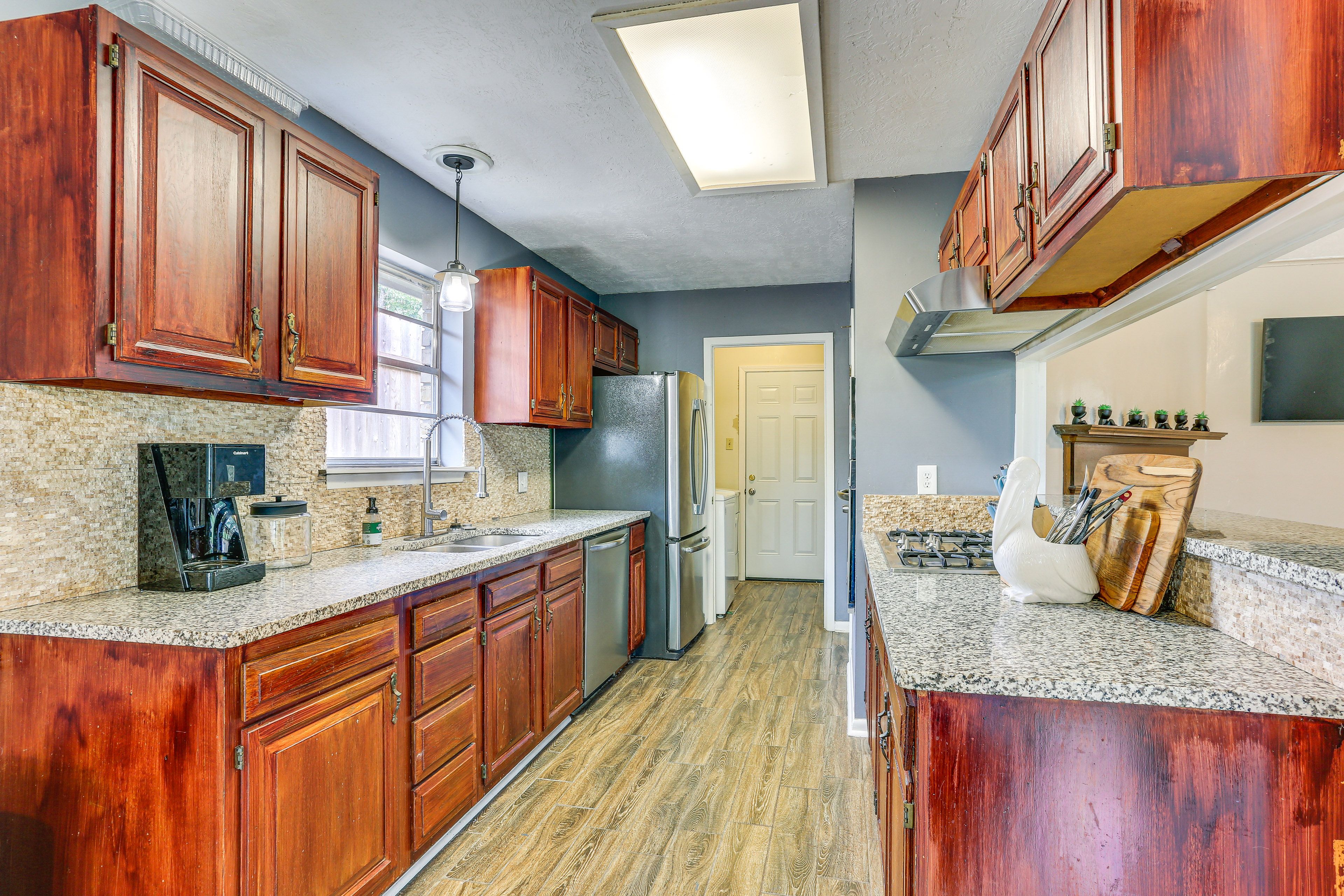 Kitchen | Single-Serve Coffee Maker | Dishwasher | Cooking Basics