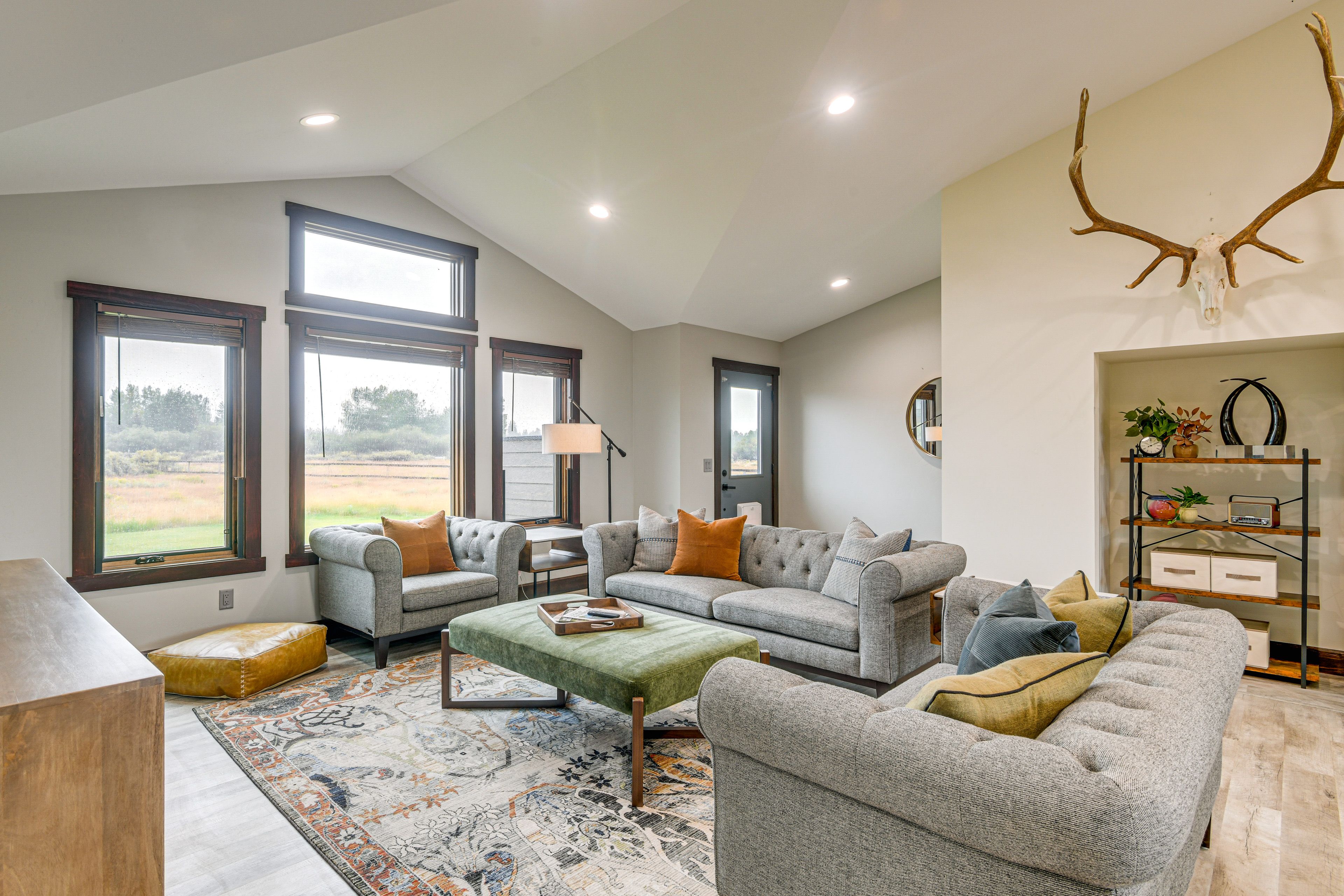 Pinedale Vacation Rental | 3BR | 2.5BA | 1,800 Sq Ft | 4 Steps to Enter