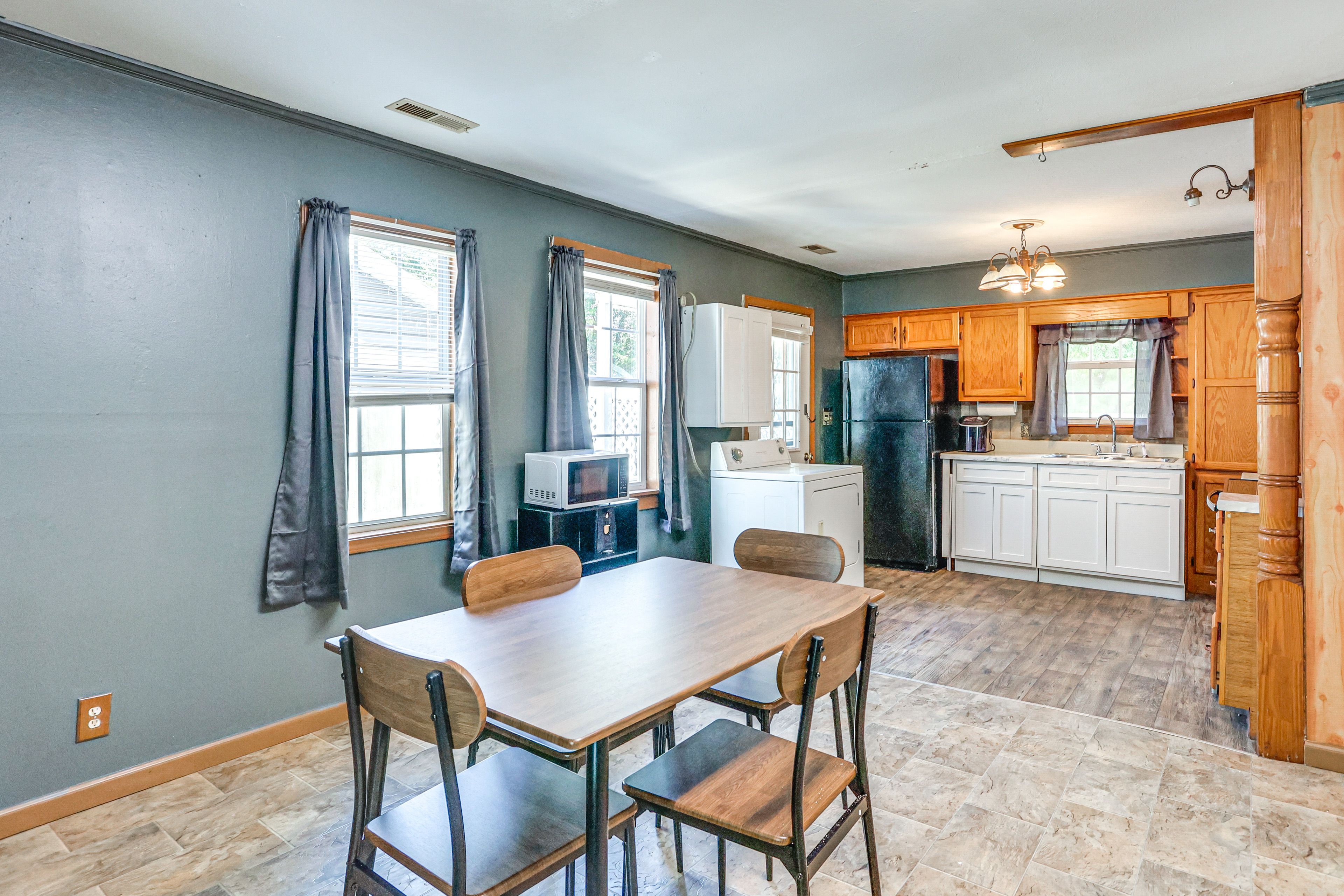 Dining Area | Kitchen | Cooking Basics