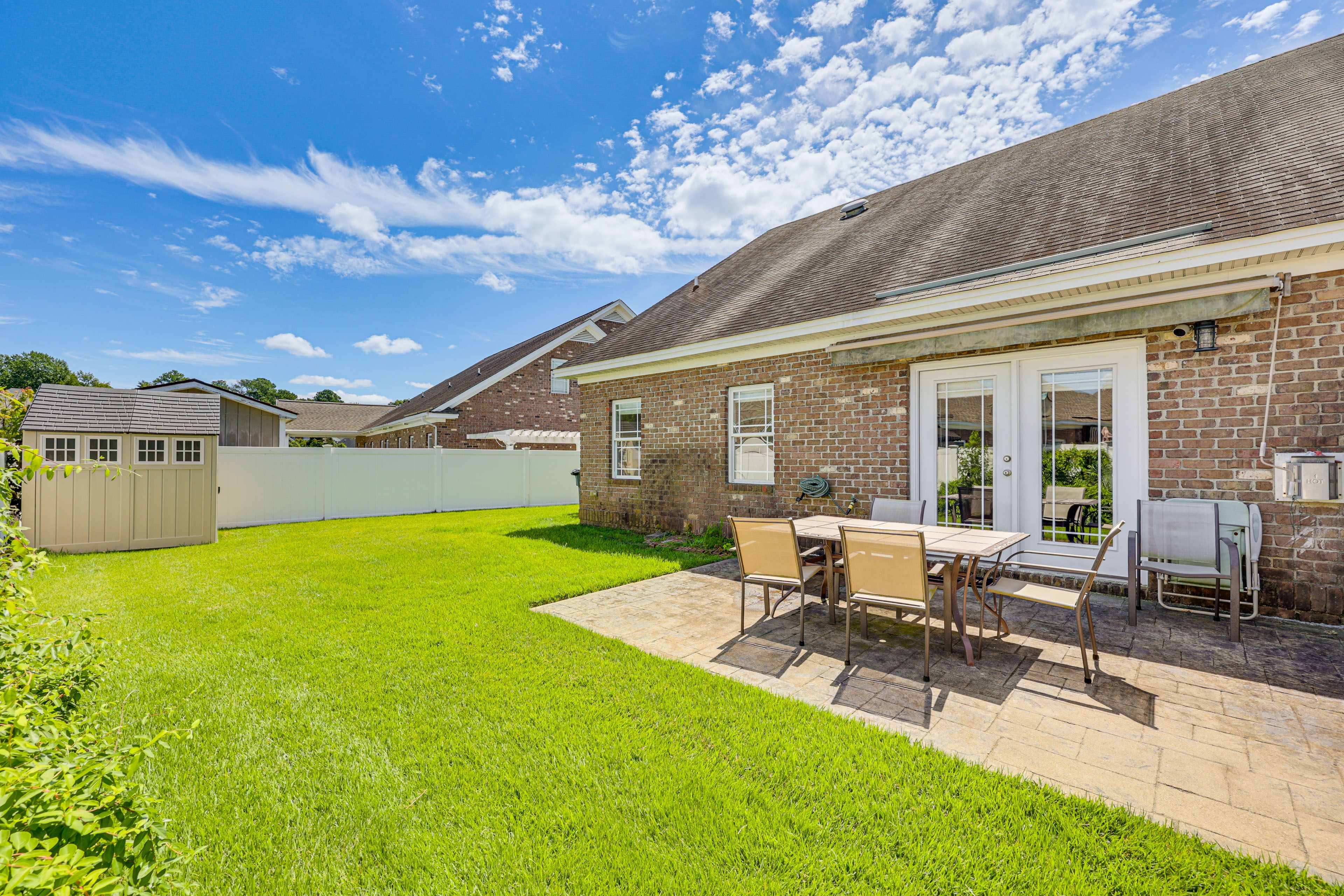 Rocky Mount Vacation Rental | 2BR | 2BA | 1,250 Sq Ft | 2 Steps Required