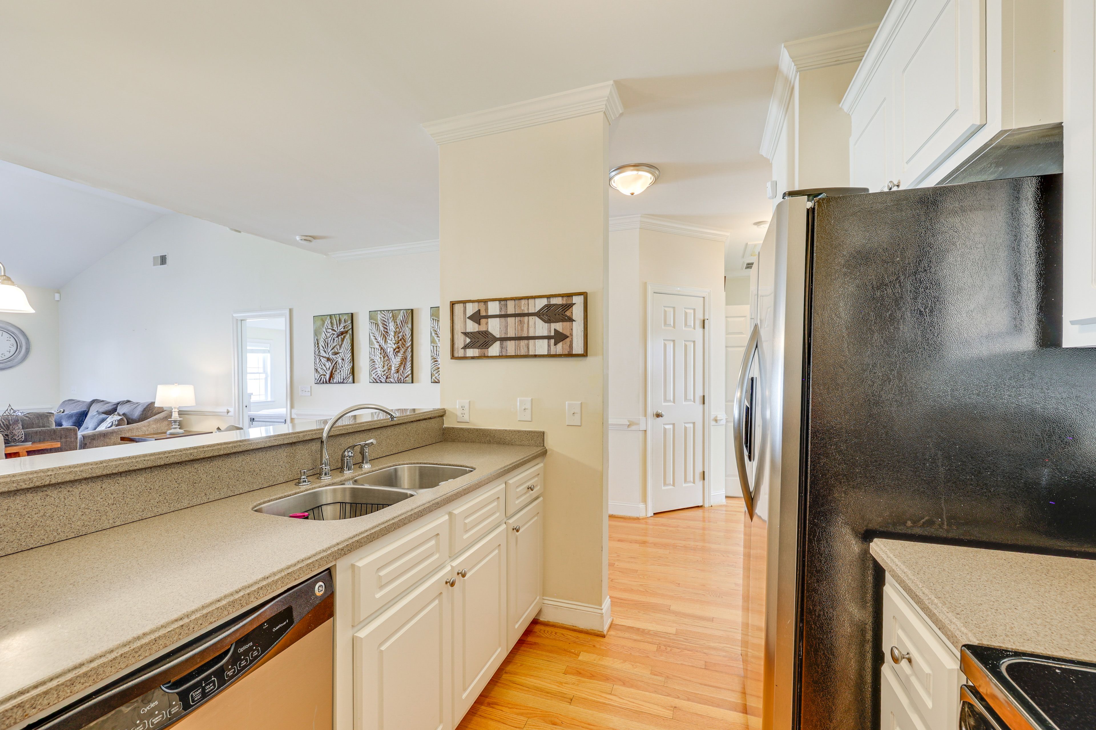 Kitchen | Cooking Basics | Keurig Coffee Maker | Stove/Oven | Toaster