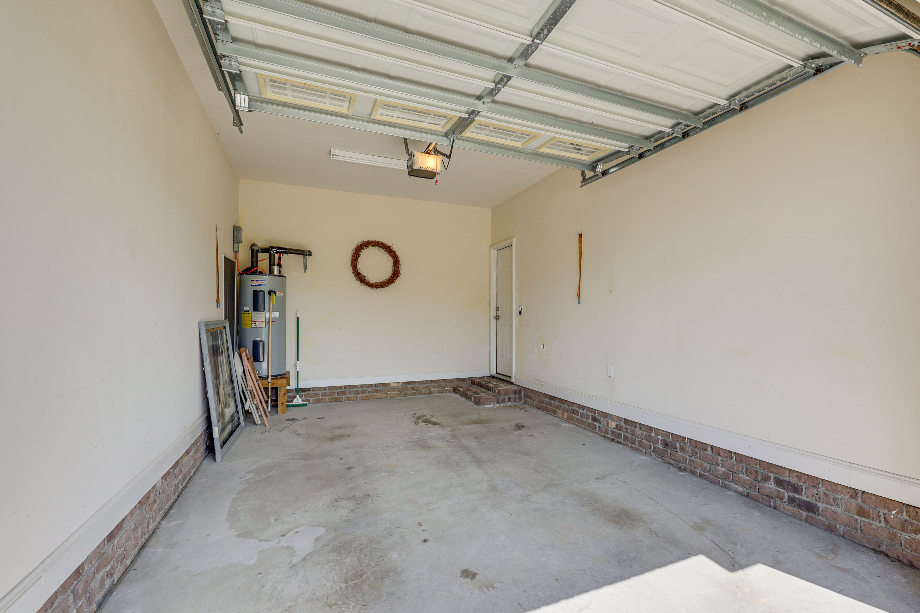 Parking | Garage (1 Vehicle)