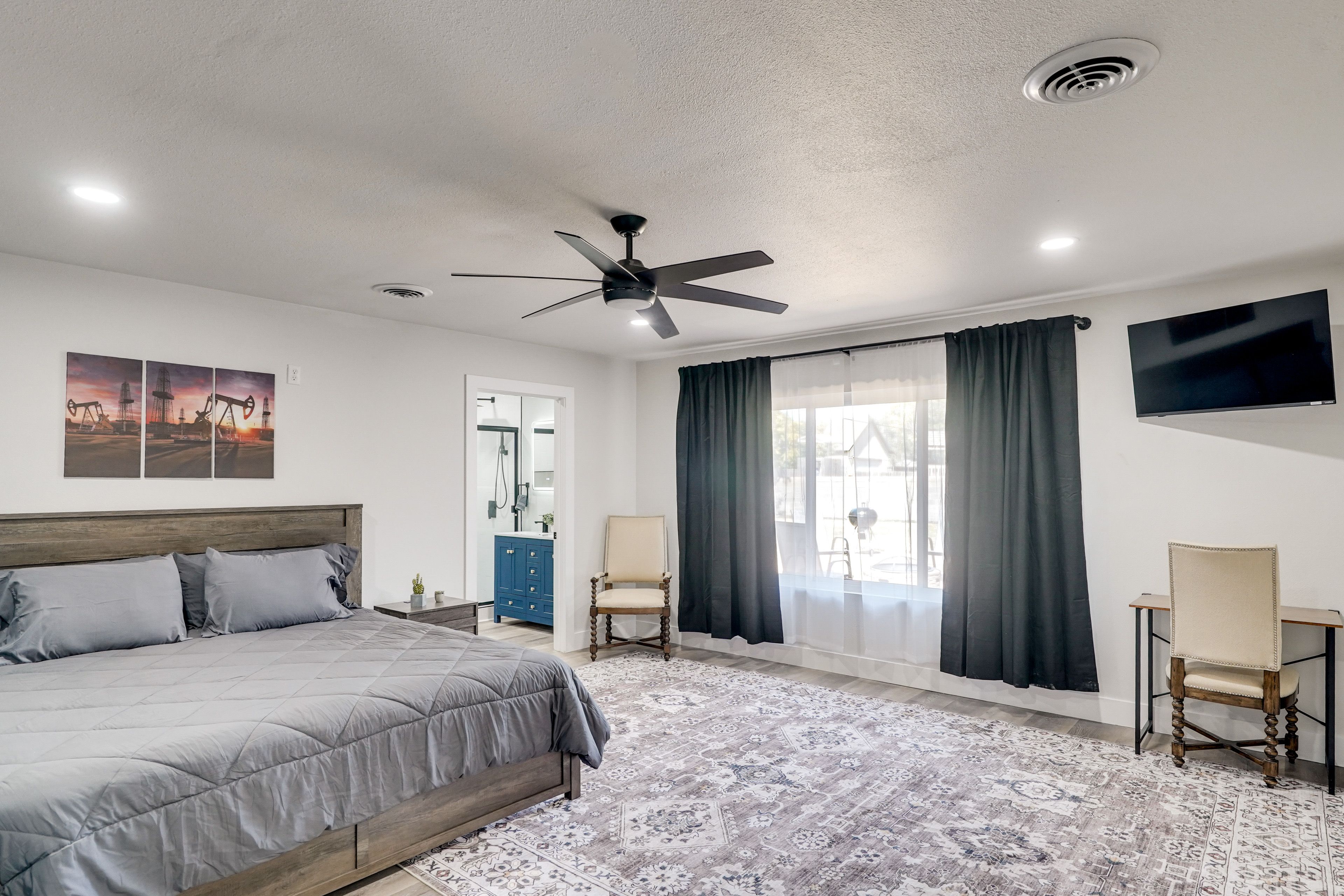 Bedroom 1 | King Bed | Linens Provided | Smart TV