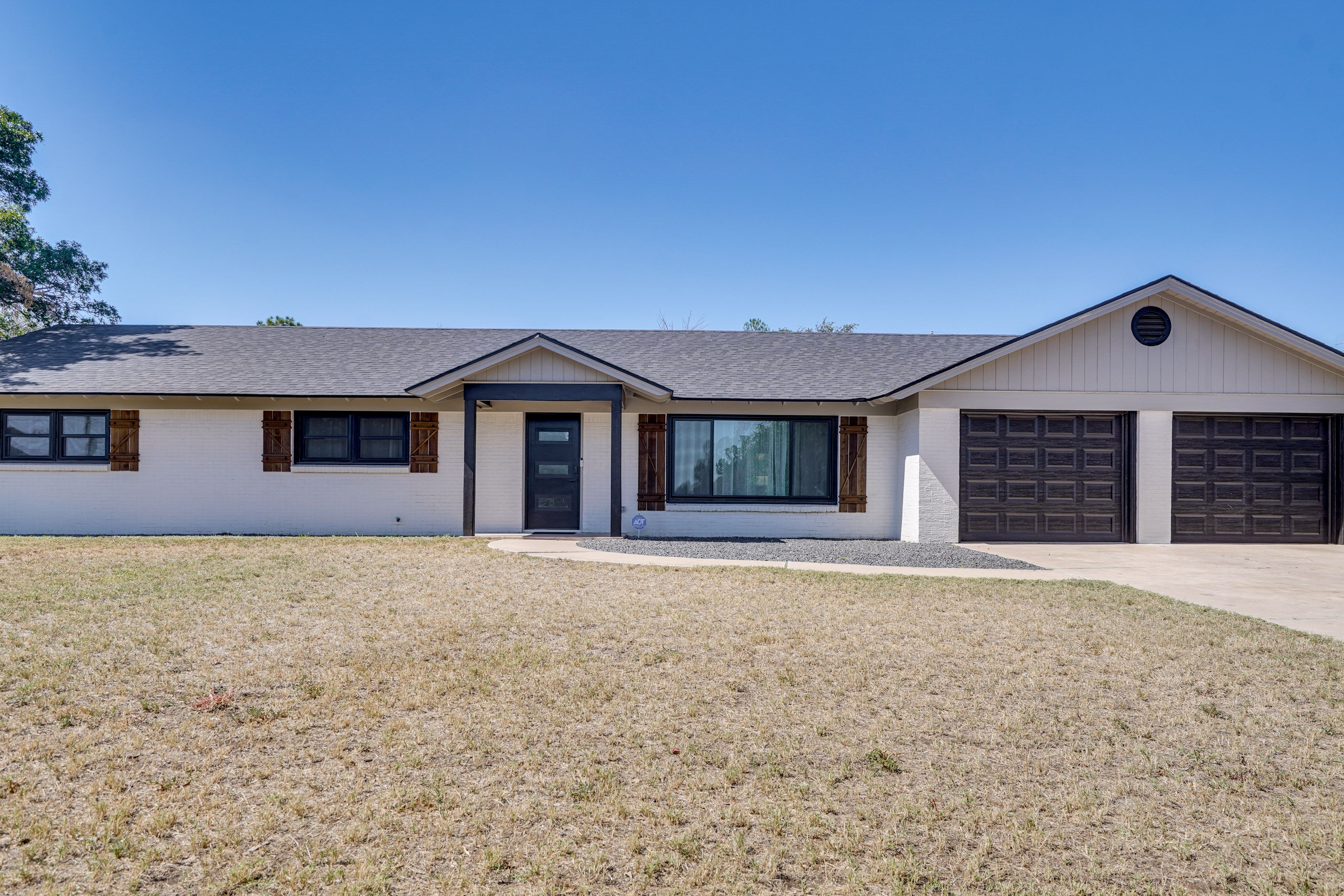 Property Exterior | Single-Story Home