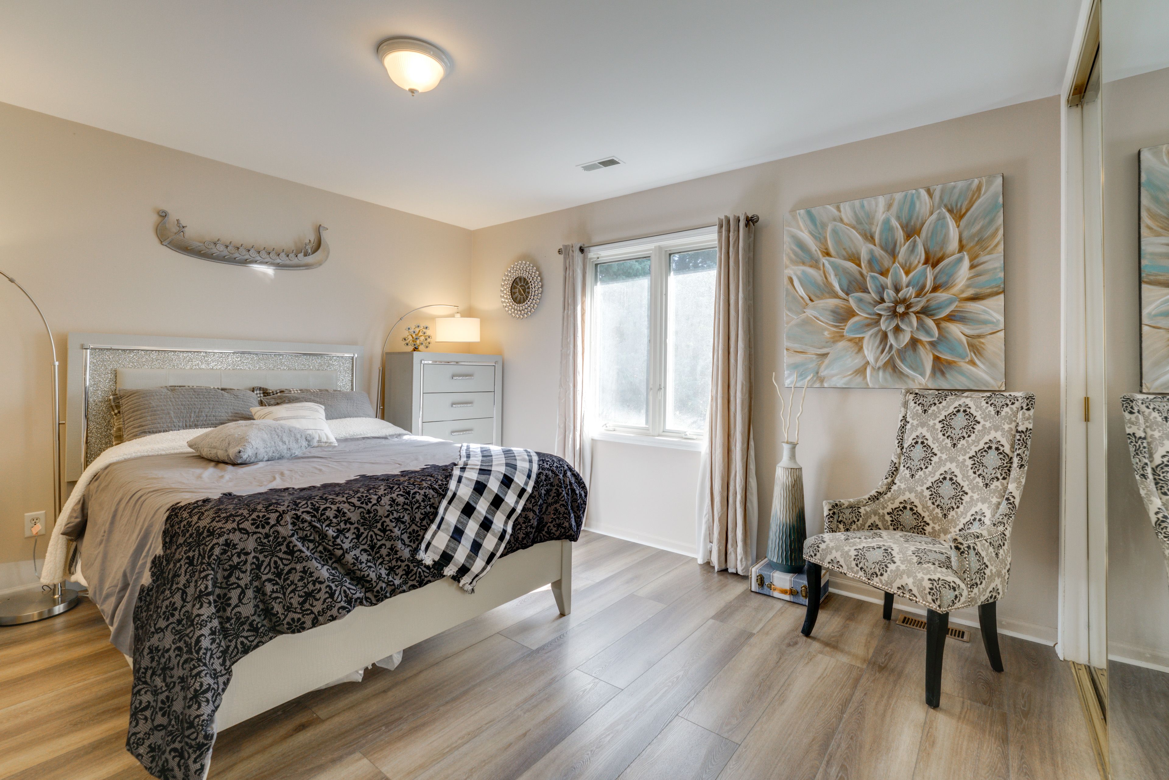 Bedroom 3 | Queen Bed | Upper Level